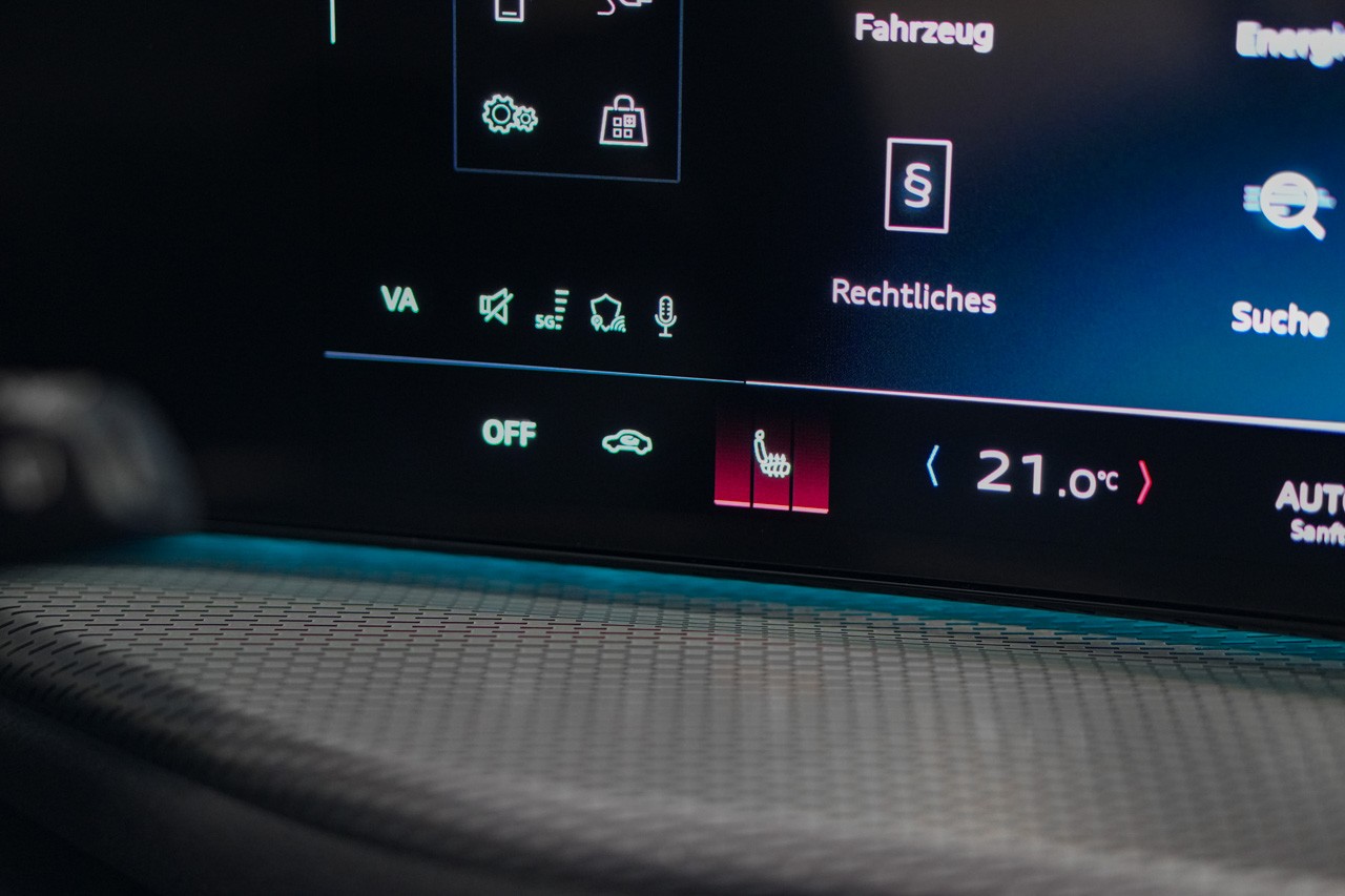 AUDI Q5 e-hybrid quattro 270 kW S-tronic-image-24