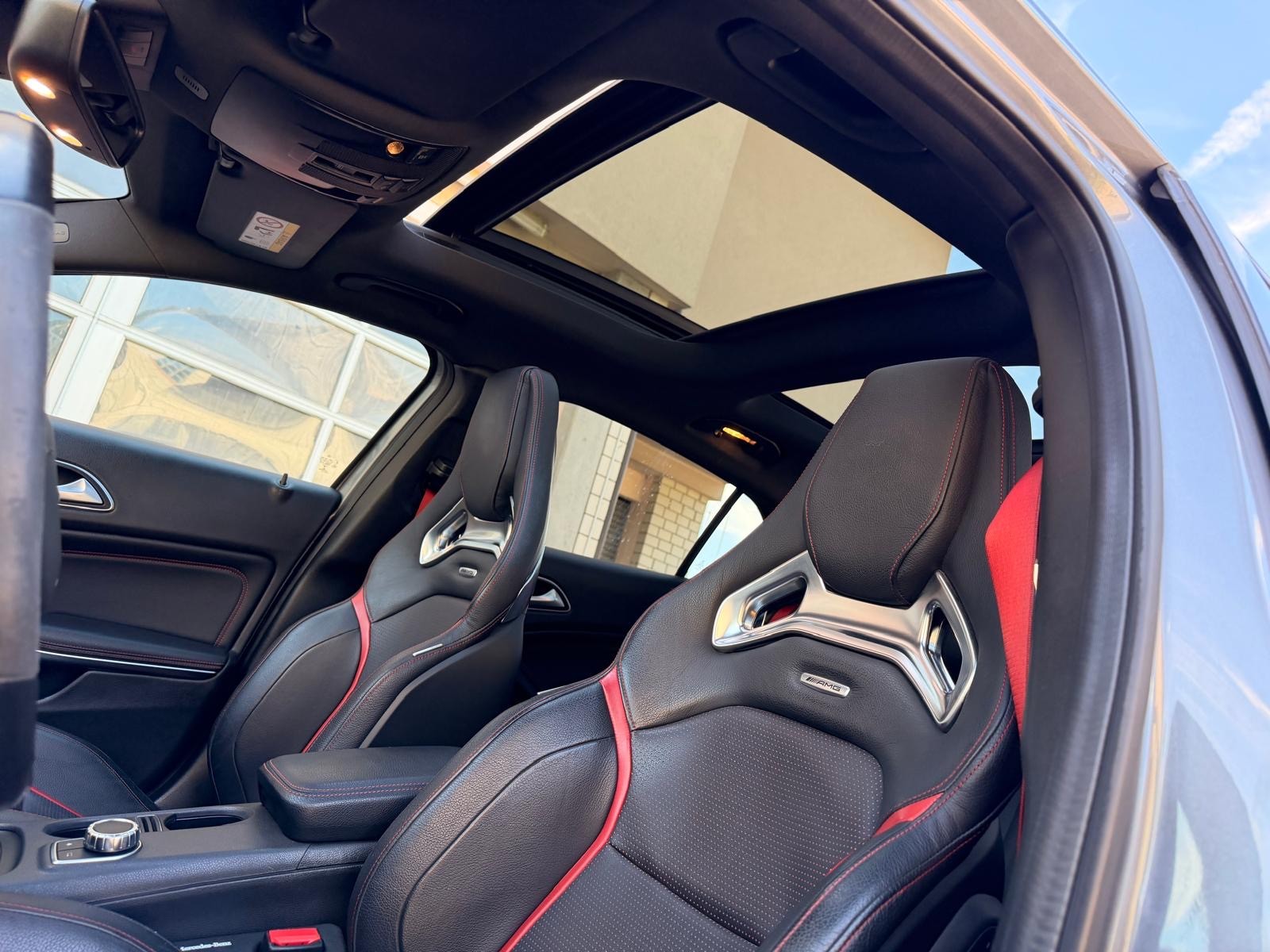 MERCEDES-BENZ GLA 45 AMG 4Matic 7G-DCT-image-15