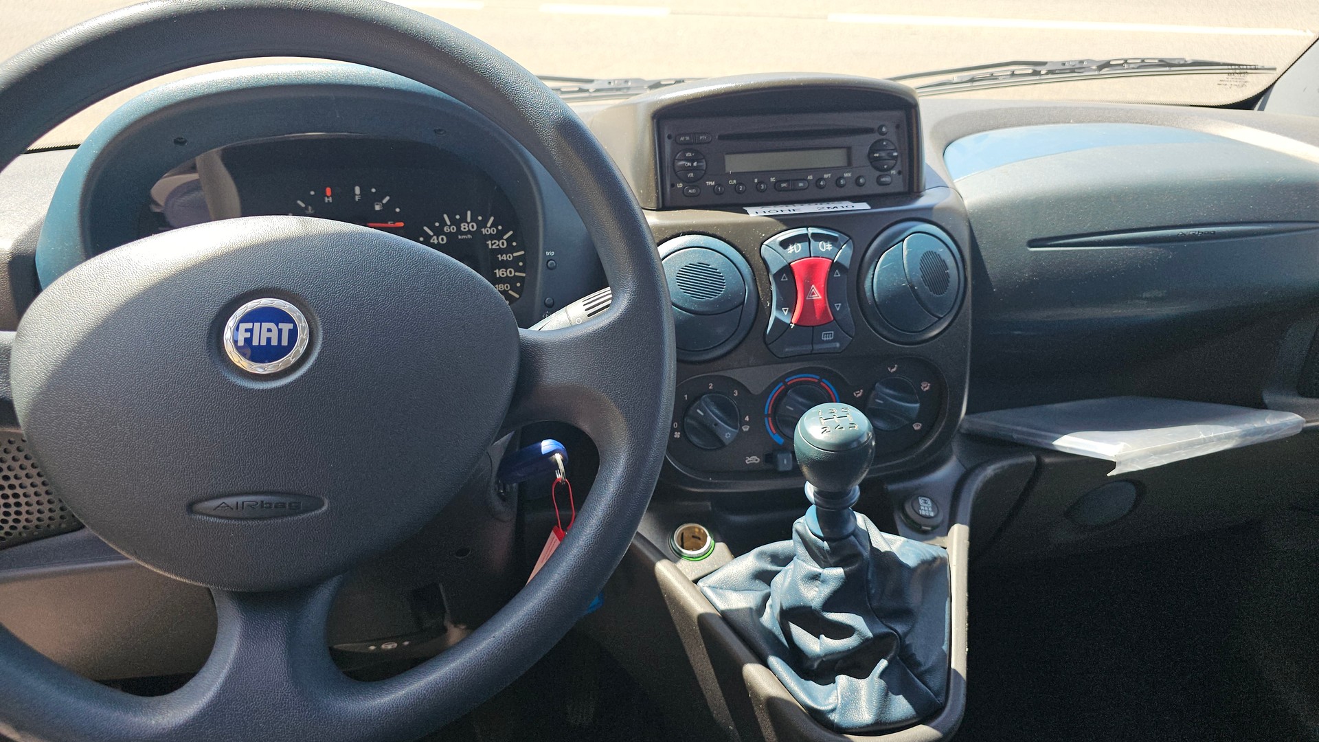 FIAT Doblo 1.6 ELX-image-8