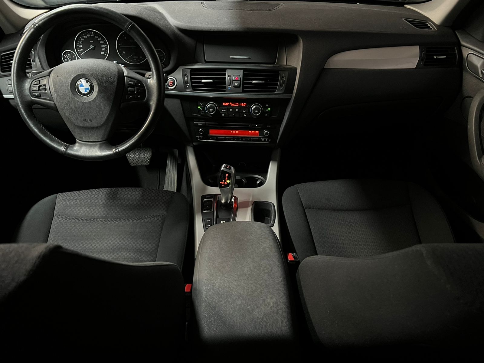 BMW X3 xDrive 20d Steptronic-image-11