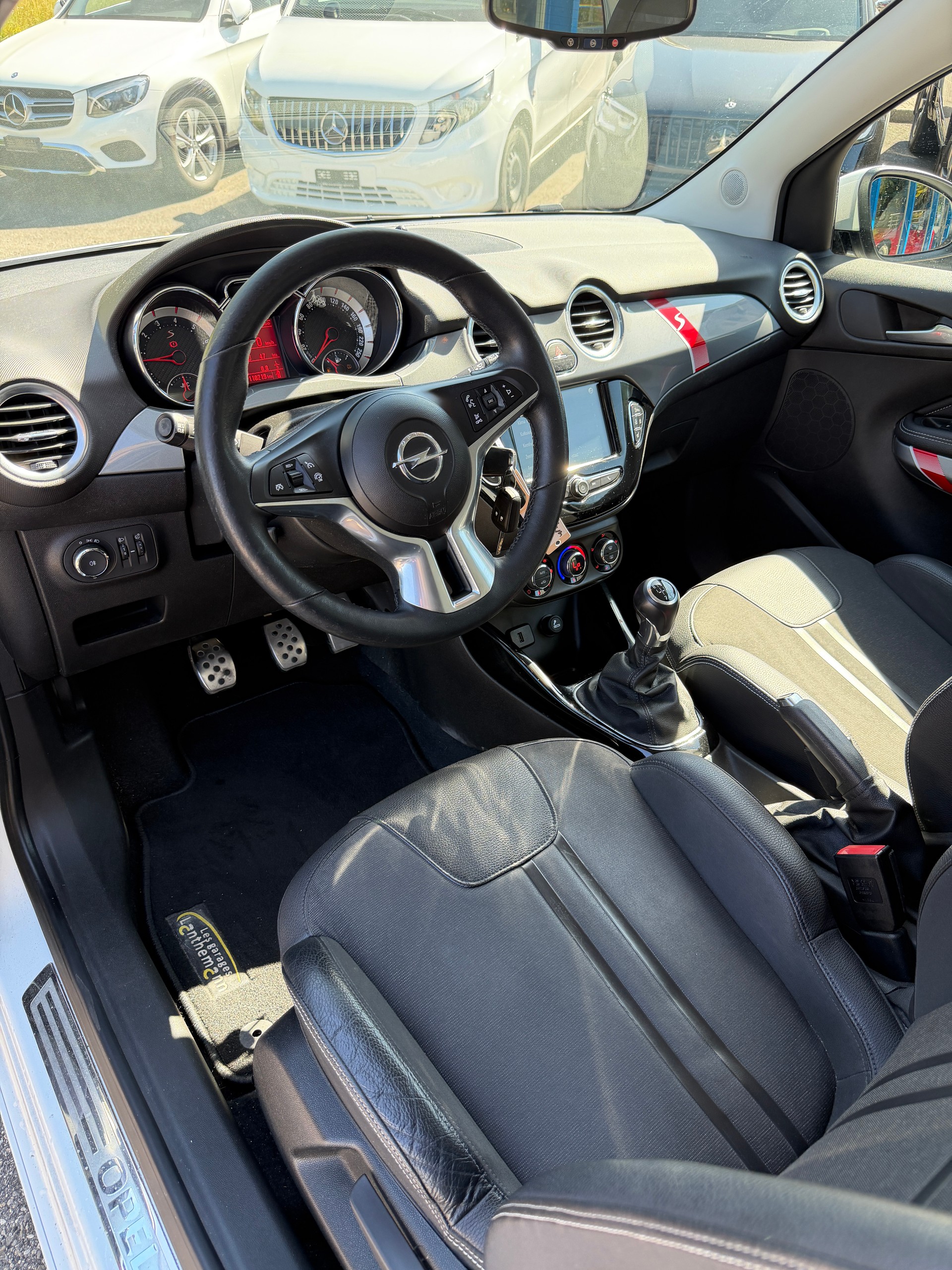 OPEL Adam 1.4 Turbo S Black Jack-image-6