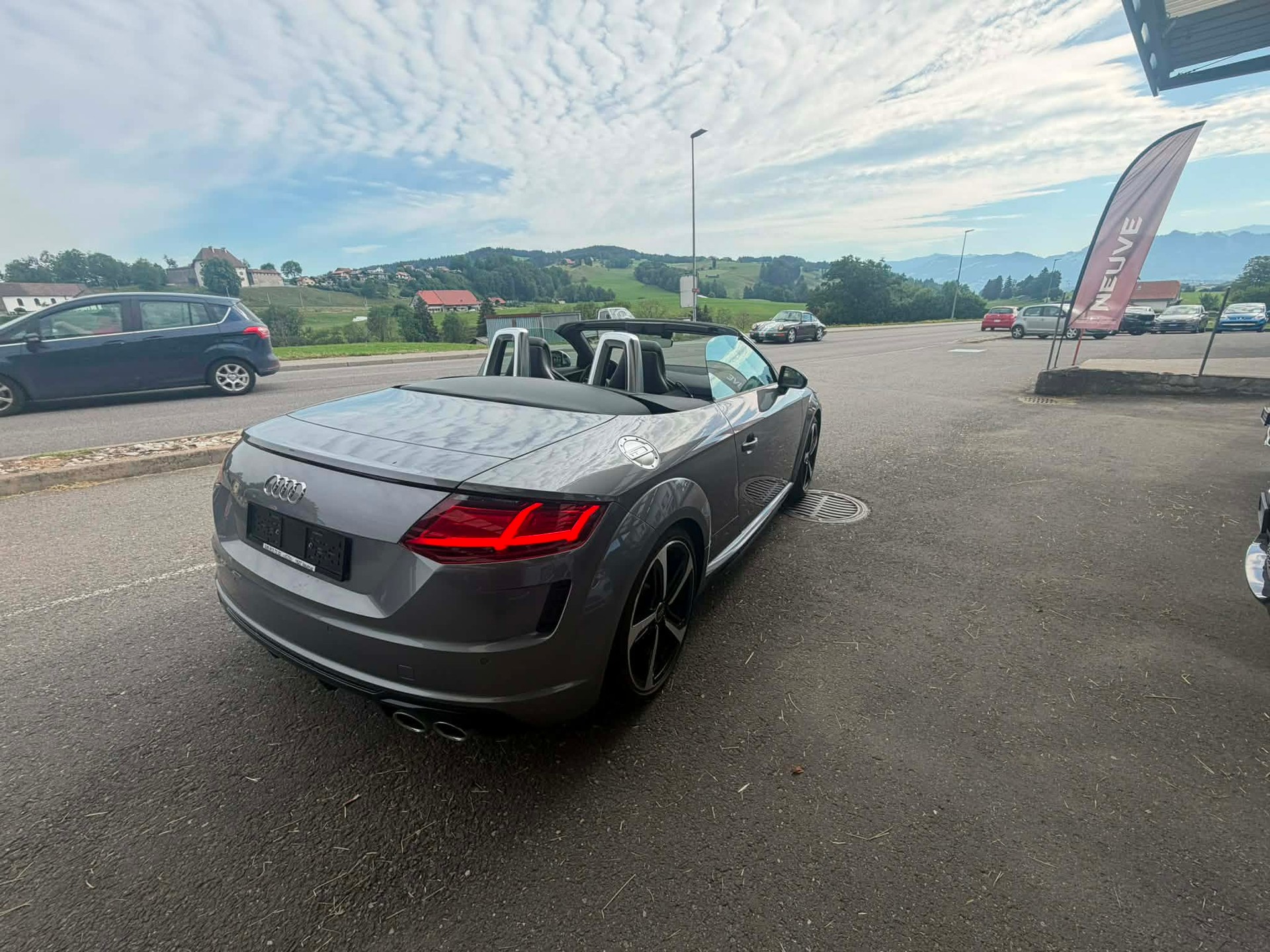 AUDI TT Roadster TTS S-tronic quattro-image-5