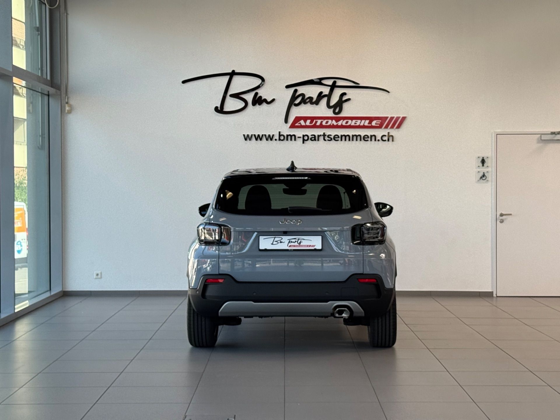 JEEP Avenger 1.2 Turbo MHEV Summit Sky-image-4