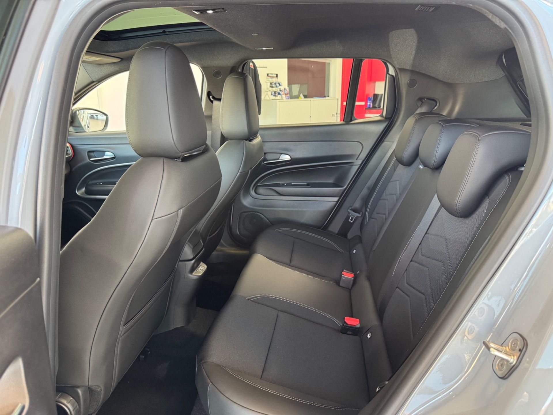 JEEP Avenger 1.2 Turbo MHEV Summit Sky-image-20