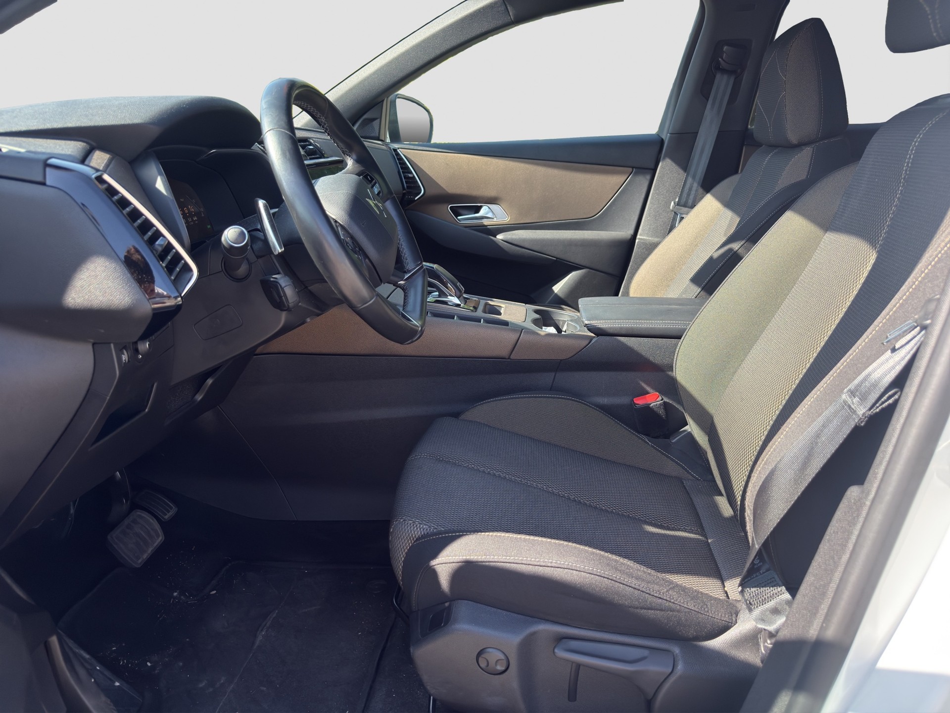 DS AUTOMOBILES DS 7 Crossback 1.5 BlueHDi Bastille+ EAT8 ** Frisch ab MFK und Service **-image-7