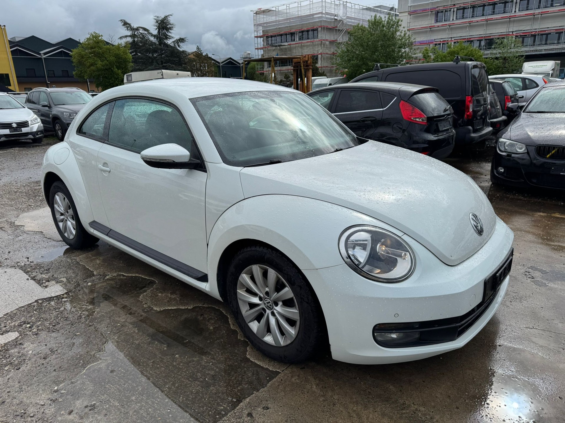 VW Beetle 1.6 TDI Design-image-1