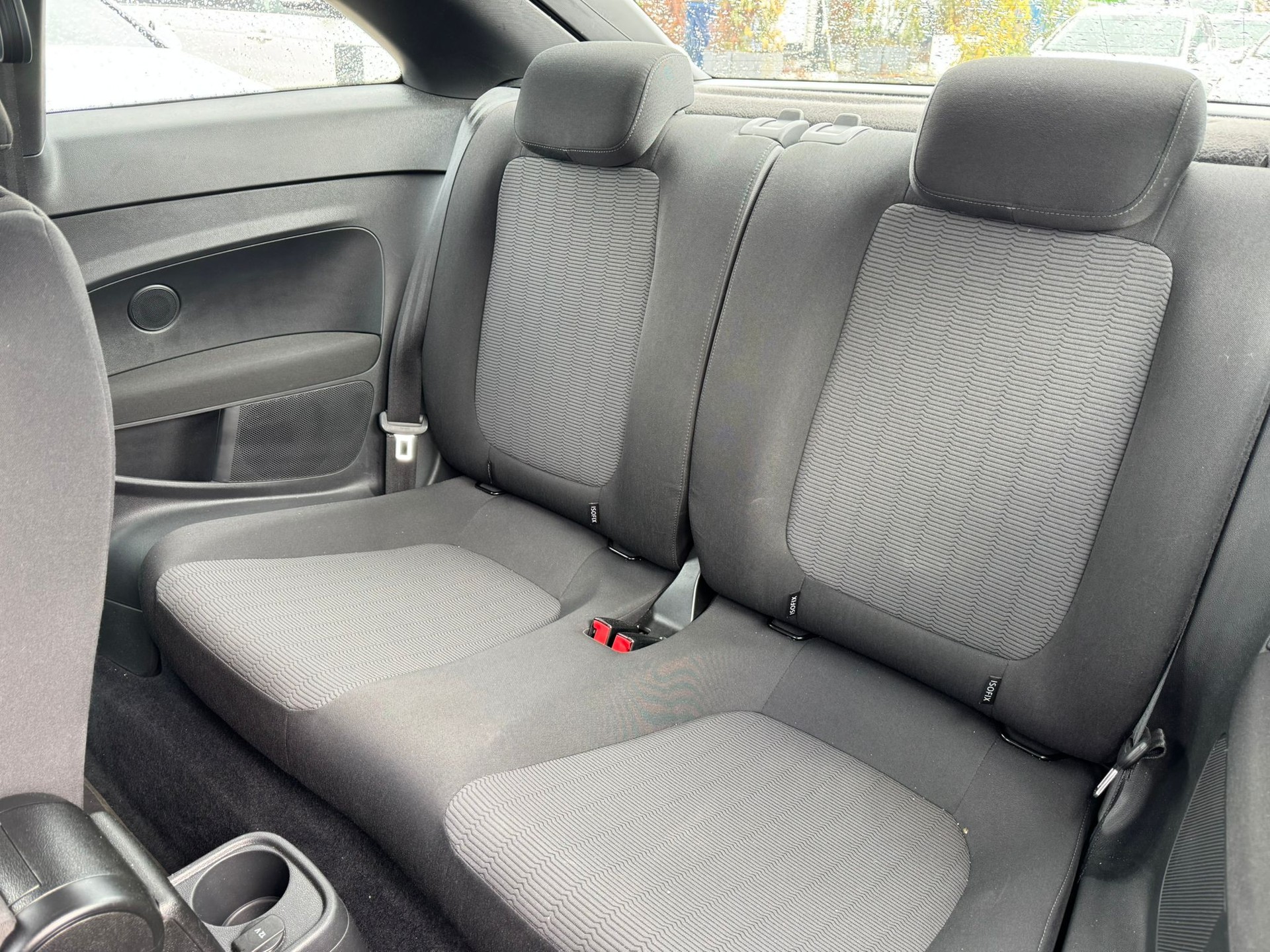 VW Beetle 1.6 TDI Design-image-10