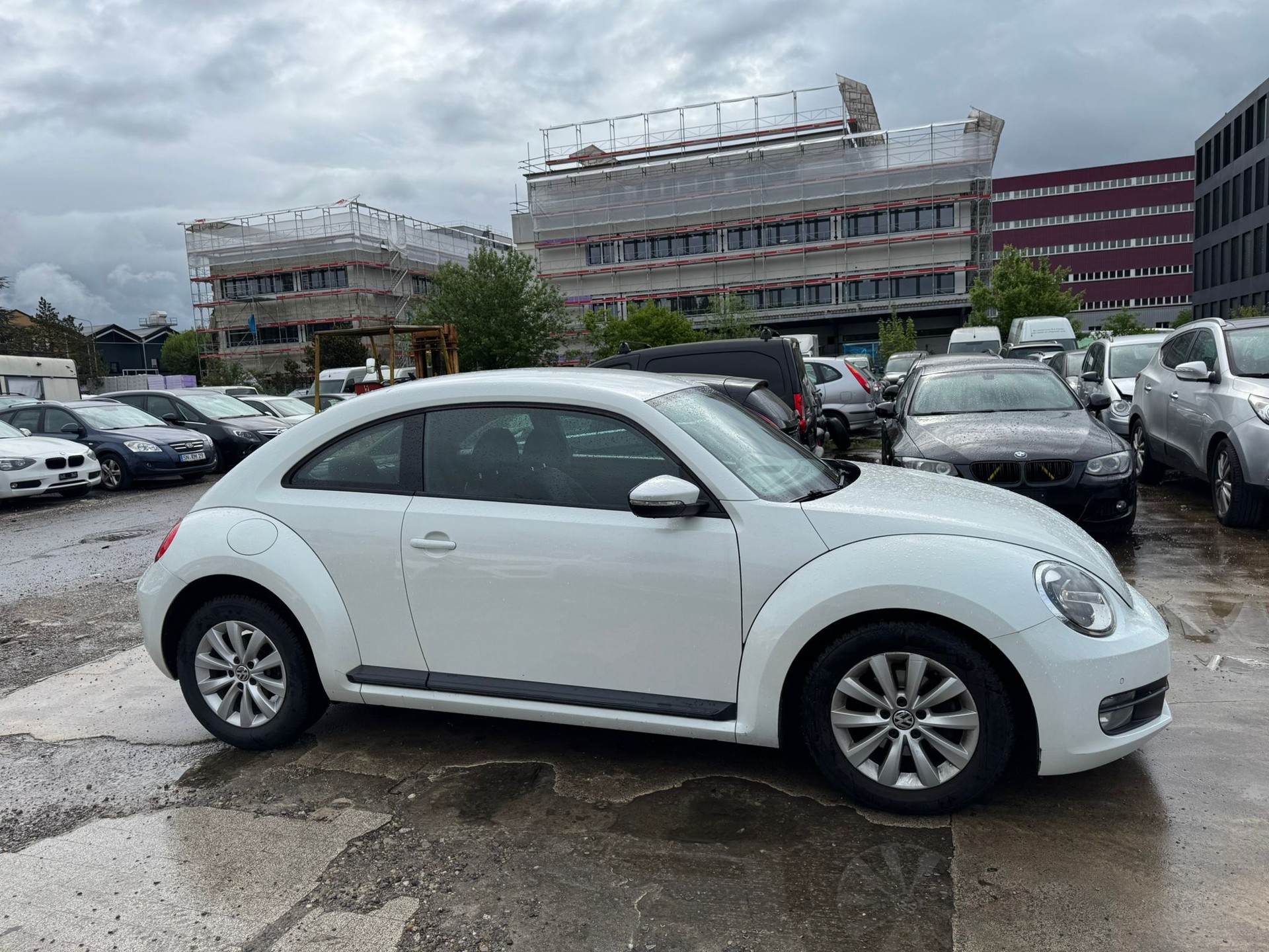 VW Beetle 1.6 TDI Design-image-6