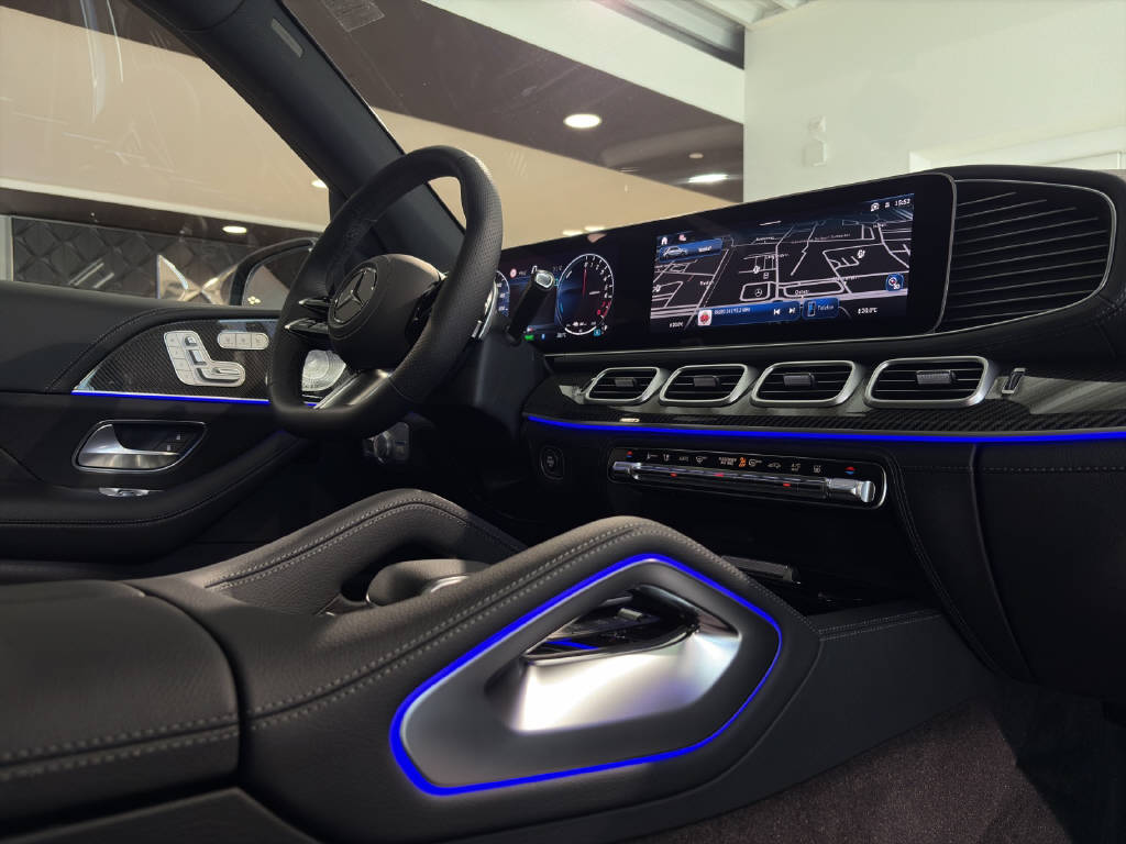 MERCEDES-BENZ GLE 400 e AMG Line 4Matic EQ Star-image-10
