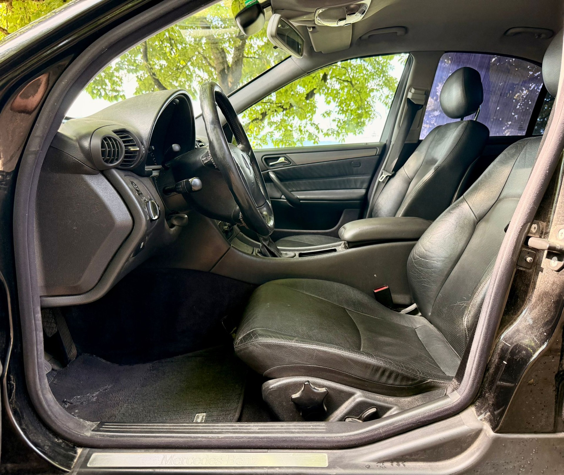 MERCEDES-BENZ C 200 Kompressor Avantgarde-image-19