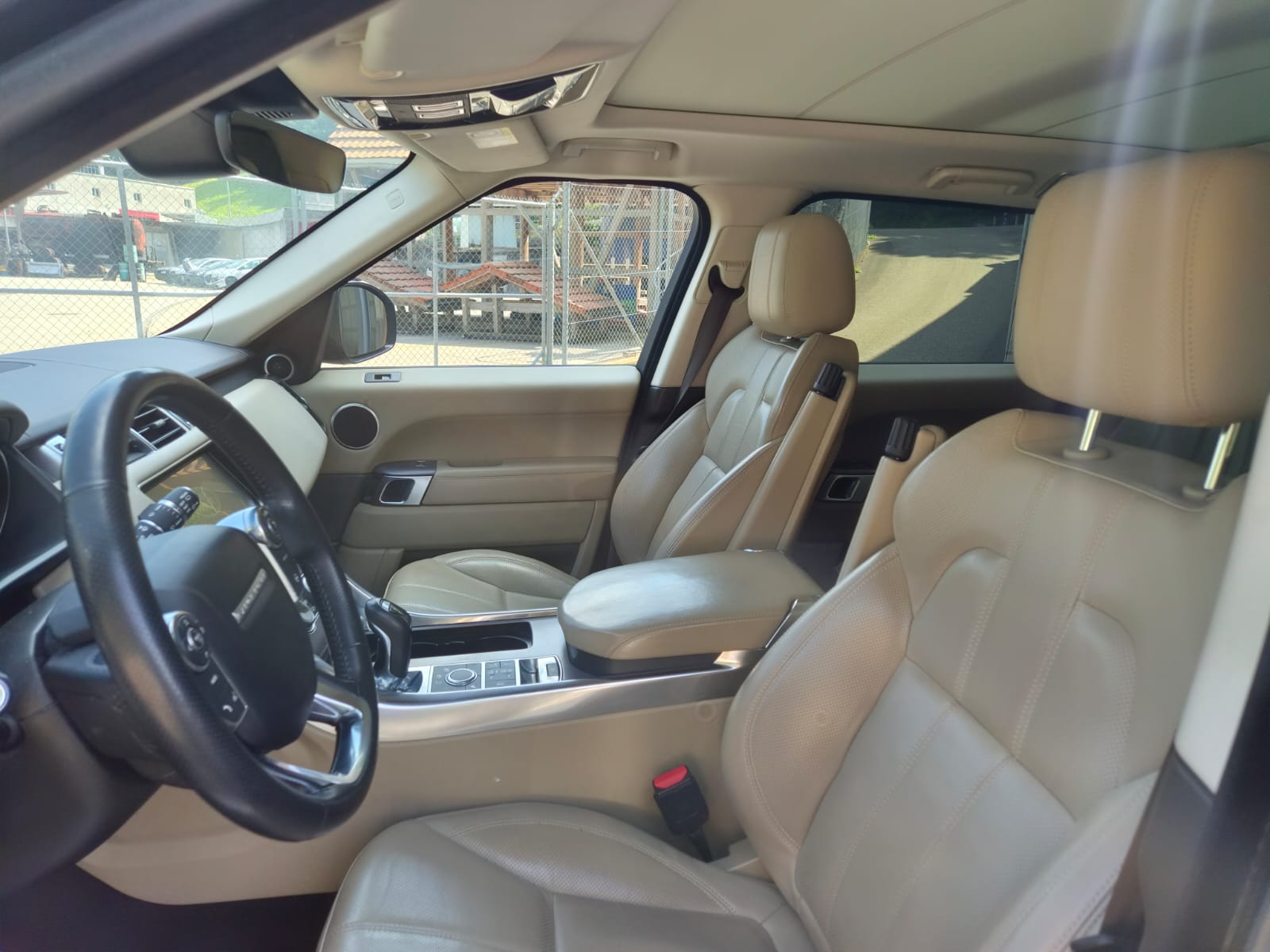 LAND ROVER Range Rover Sport 3.0 V6 SC SE Automatic-image-6