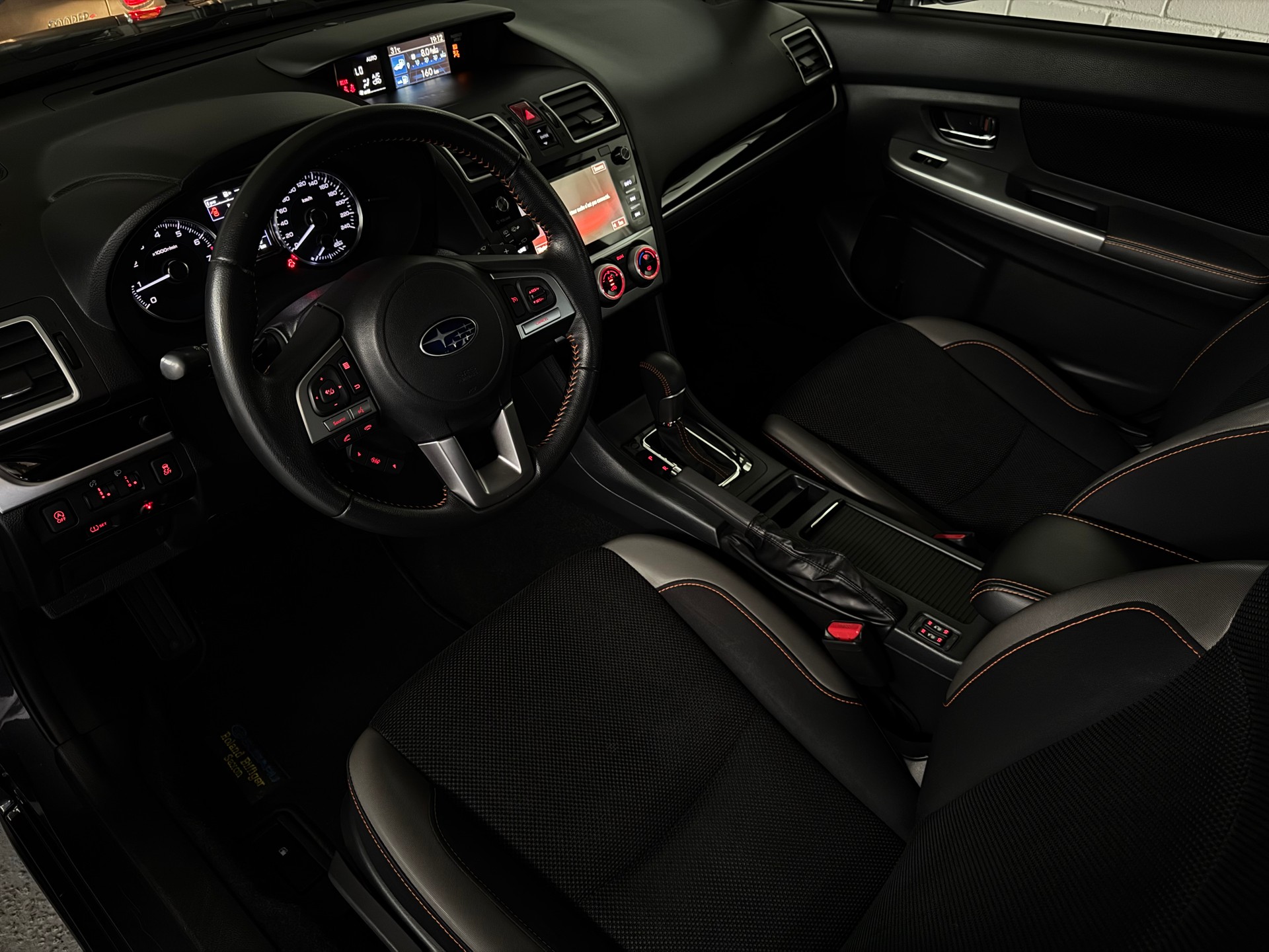 SUBARU XV 2.0 Swiss One AWD CVT-image-4