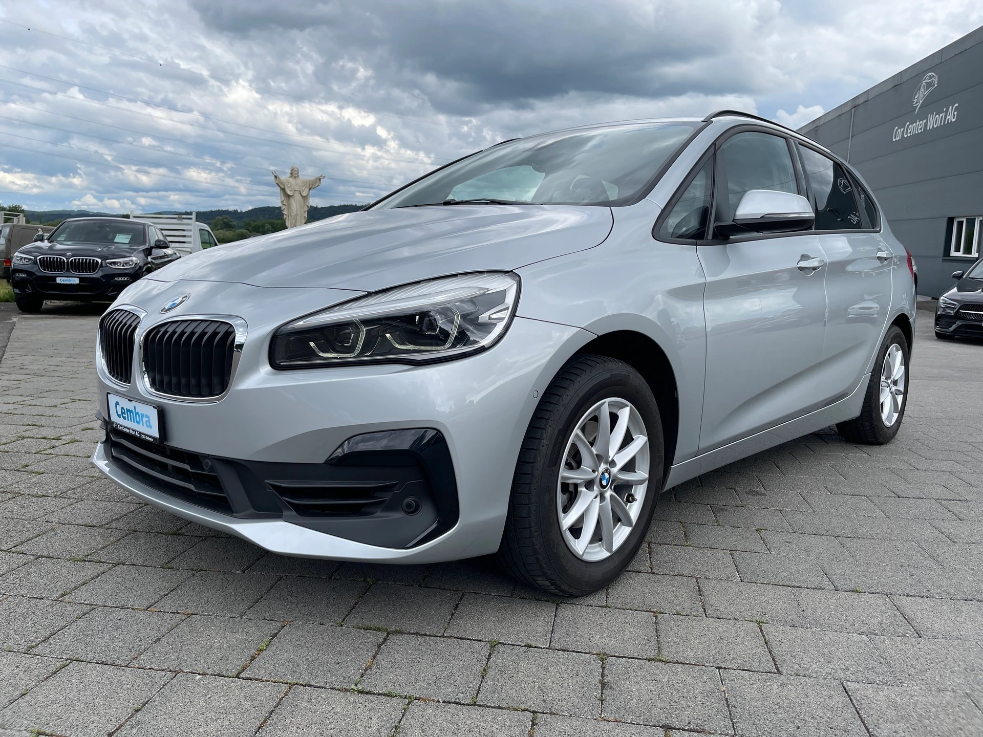 BMW 218i Active Tourer DKG-image-1