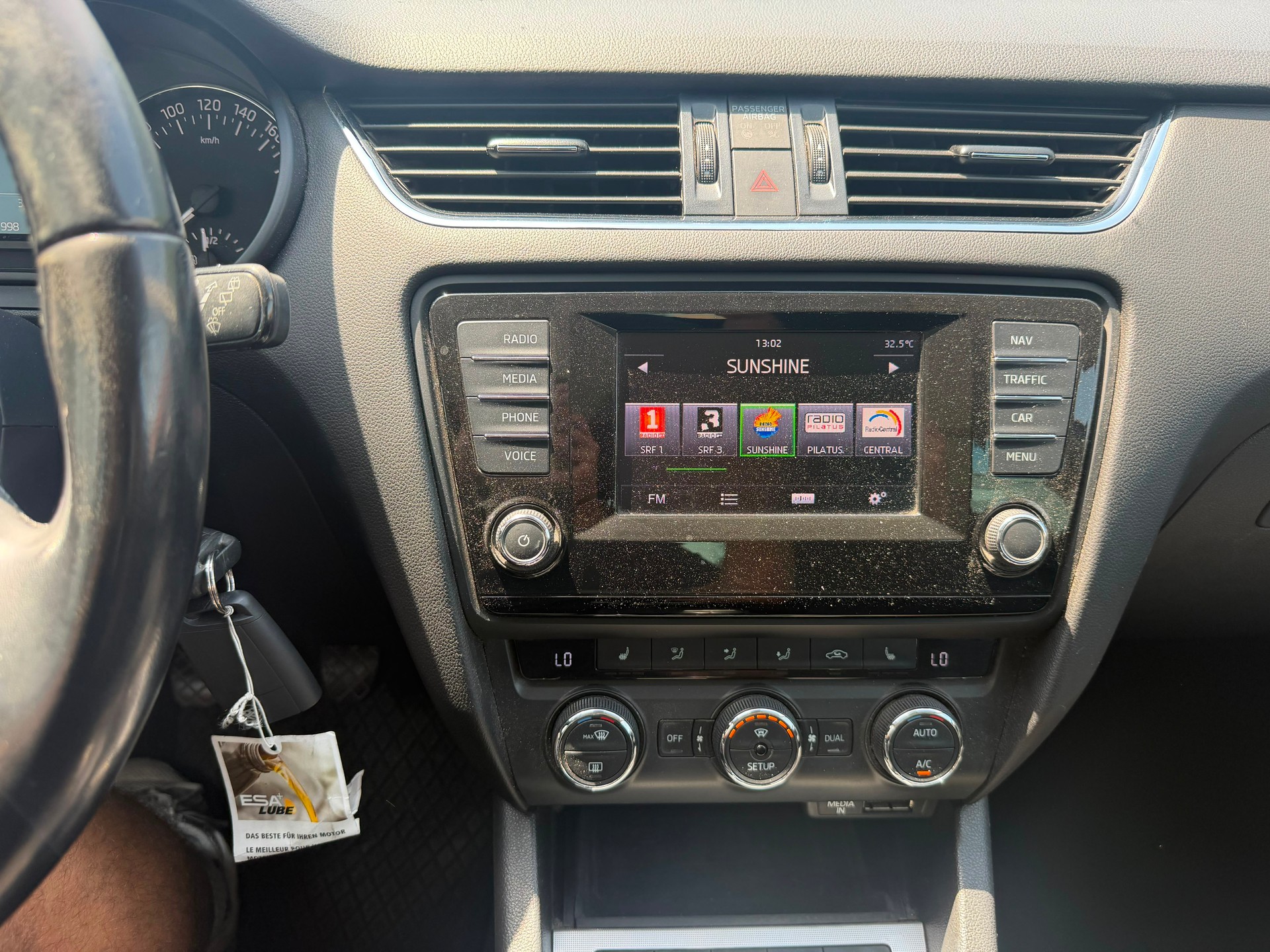SKODA Octavia Combi 2.0 TDI Fresh 4x4-image-6