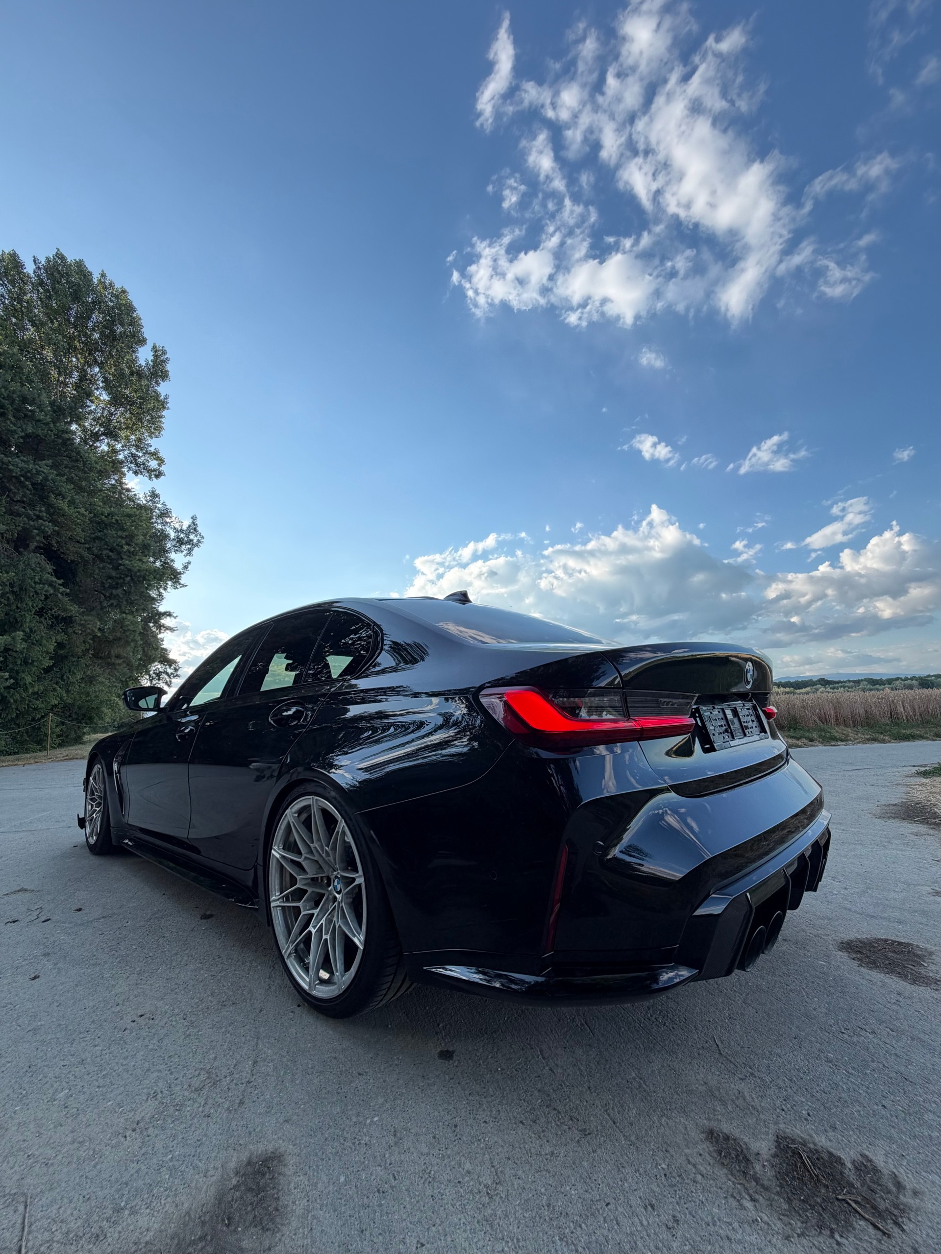 BMW M3 Competition xDrive-image-2