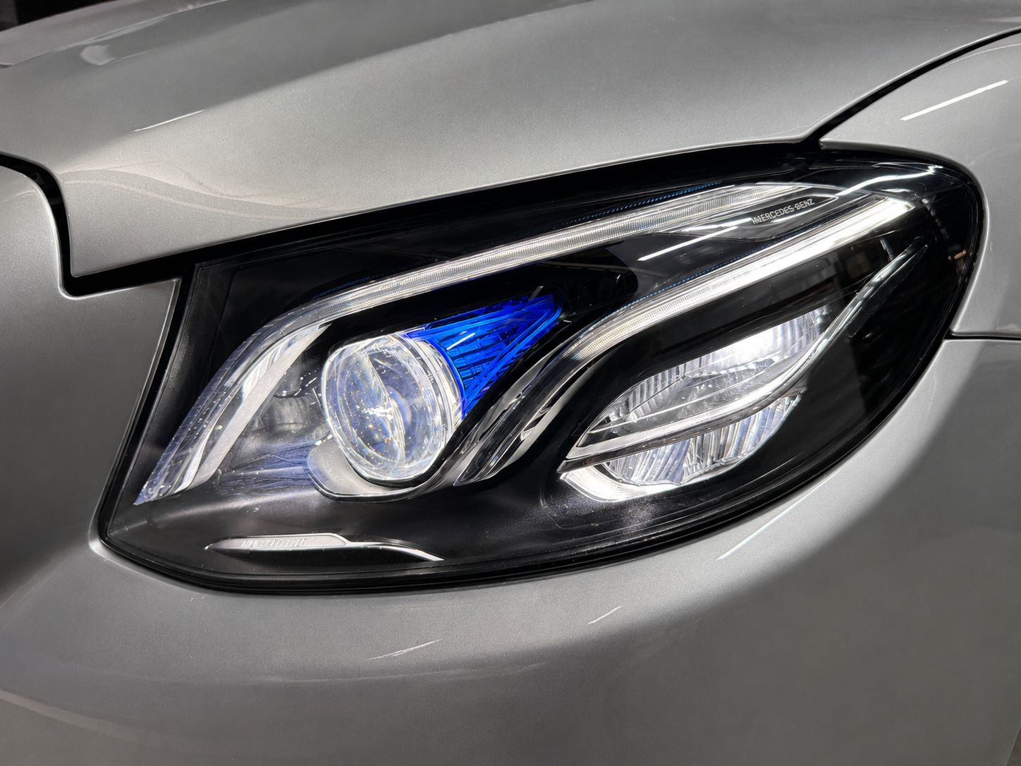 MERCEDES-BENZ E 400 Coupé AMG Line 4 Matic 9G-Tronic-image-5