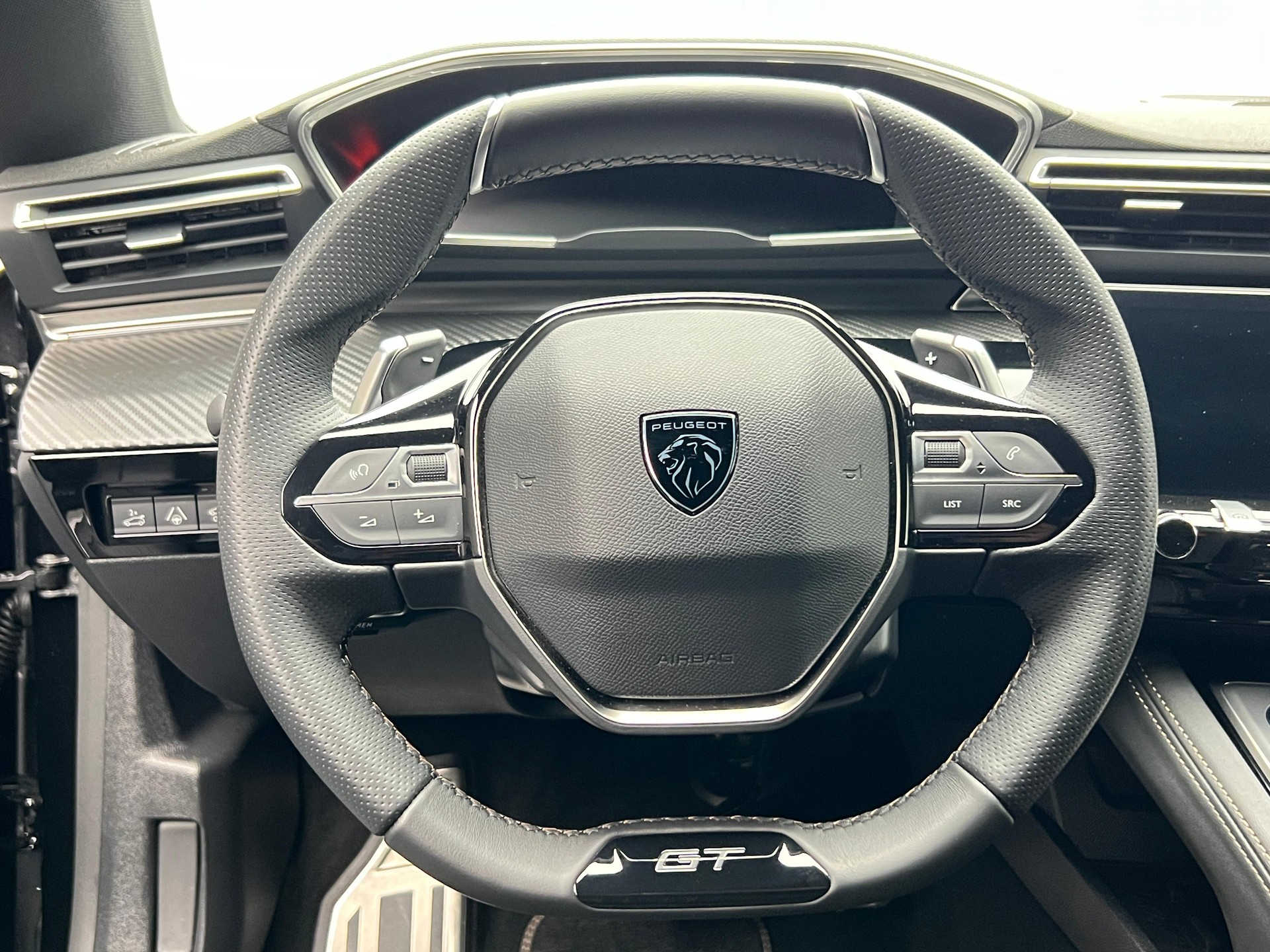 PEUGEOT 508 SW 1.6 Plug-in Hybrid GT-image-8
