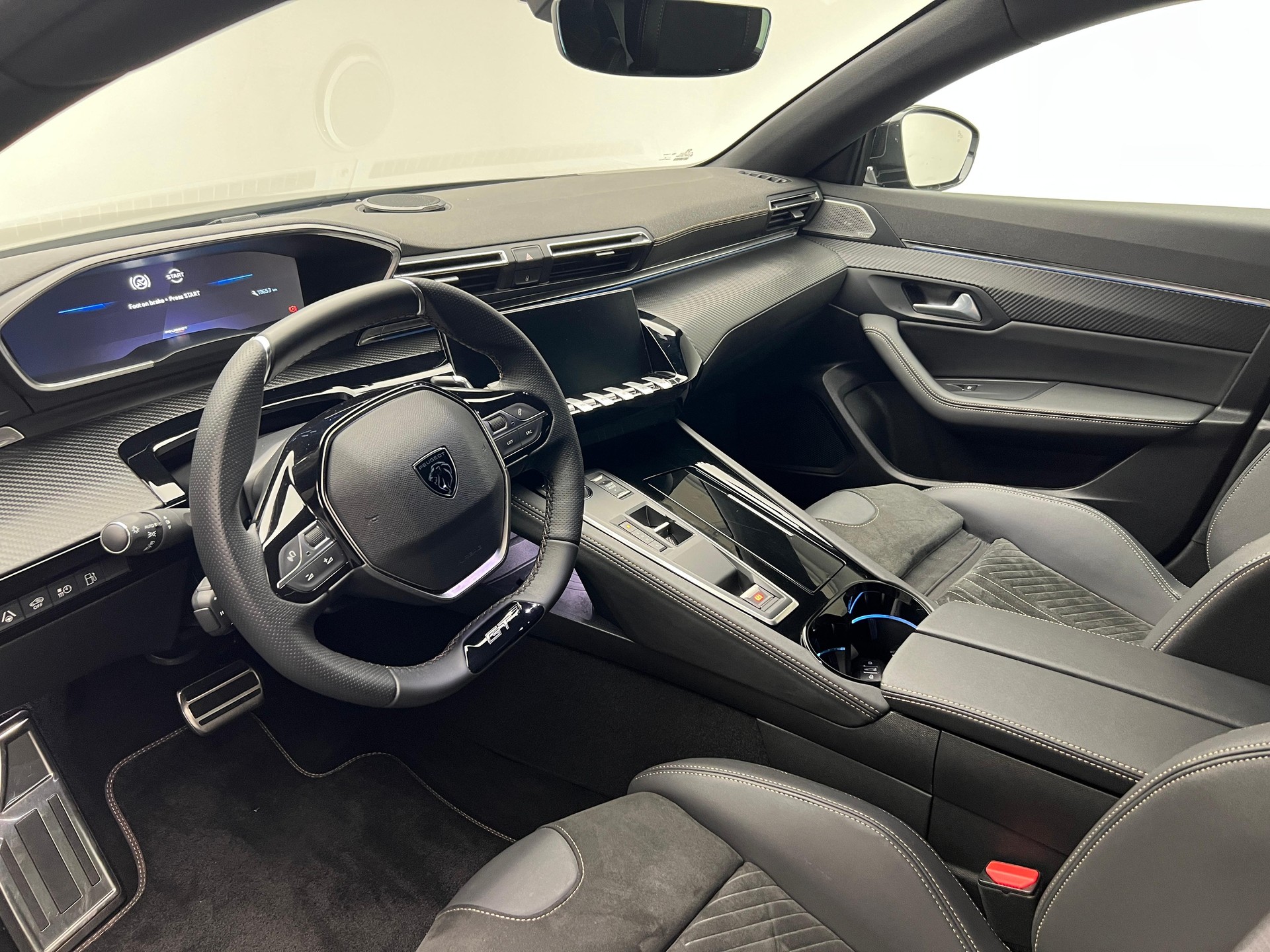 PEUGEOT 508 SW 1.6 Plug-in Hybrid GT-image-5