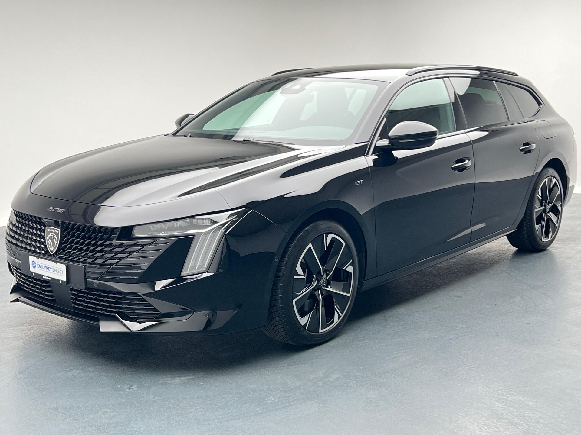 PEUGEOT 508 SW 1.6 Plug-in Hybrid GT-image-0