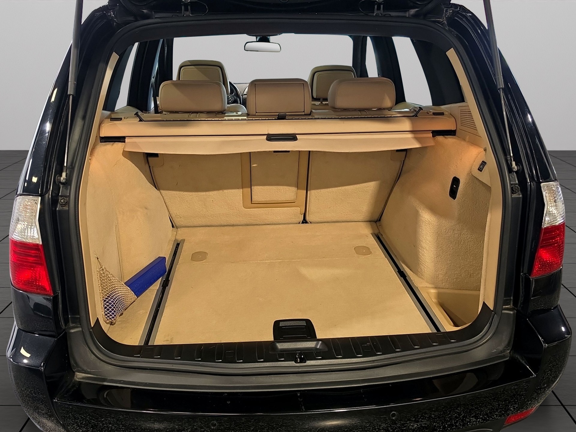 BMW X3 xDrive 30i (3.0si)-image-12