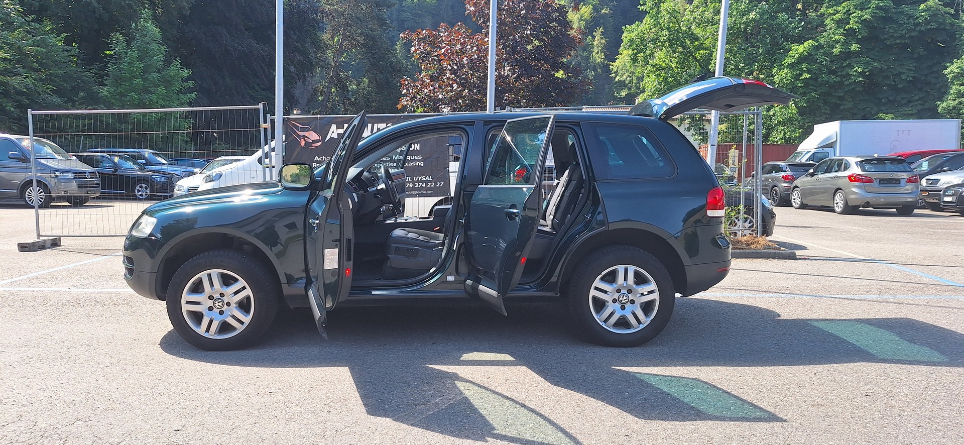VW Touareg 3.0 TDI-image-16