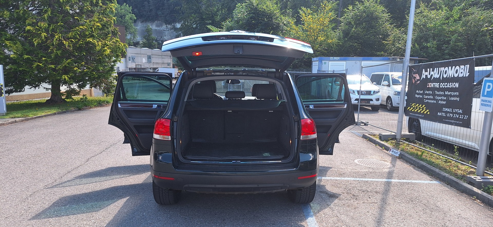 VW Touareg 3.0 TDI-image-18