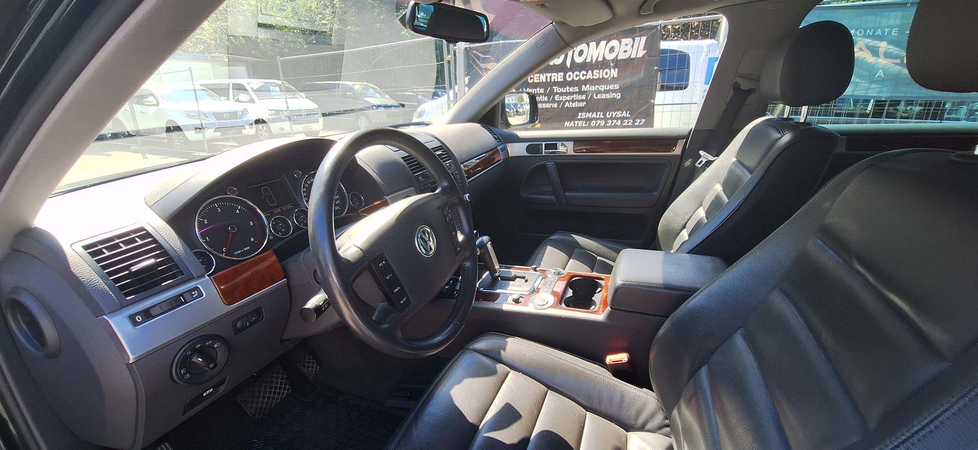 VW Touareg 3.0 TDI-image-8