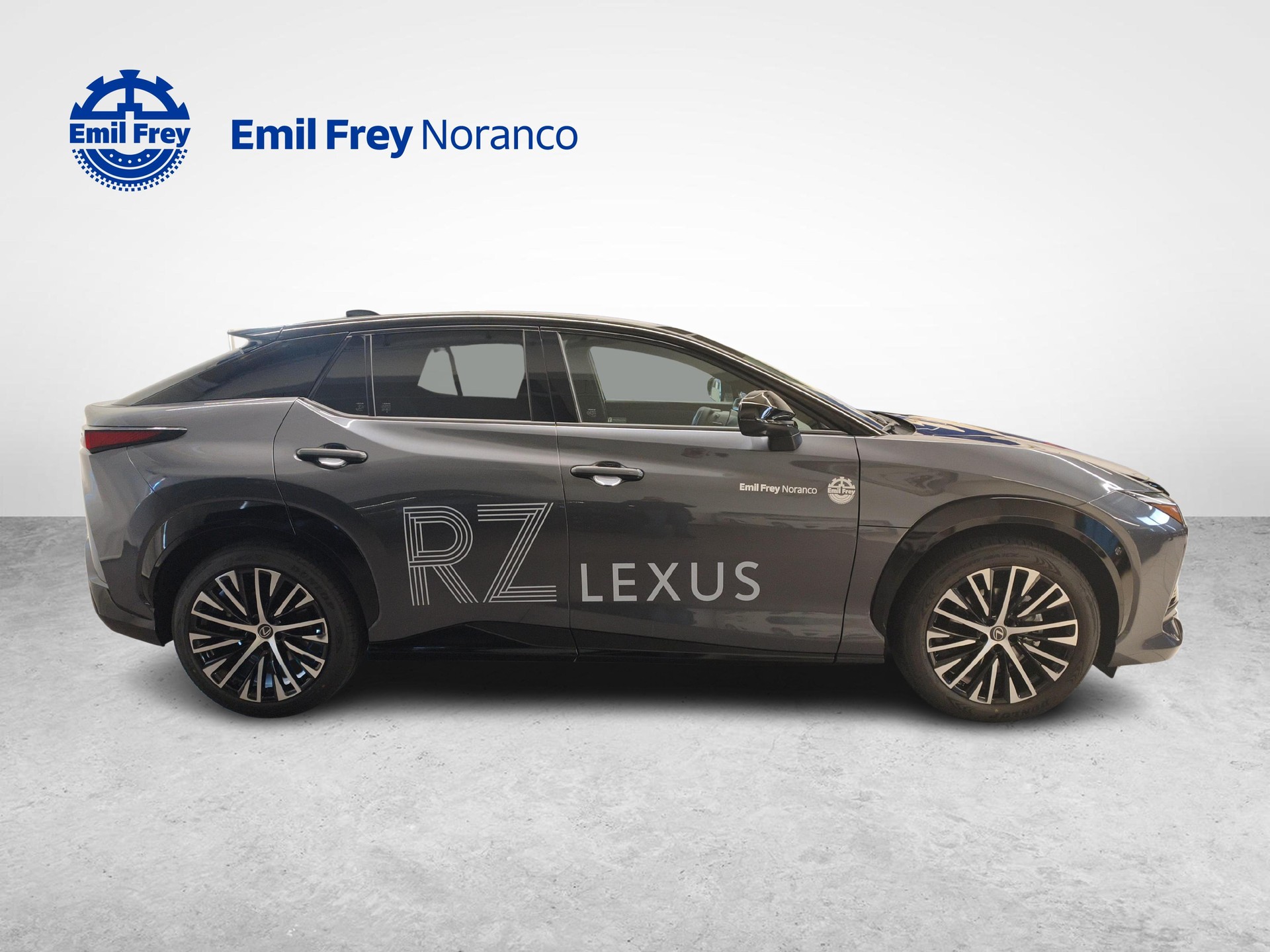LEXUS RZ 500e Excellence-image-5