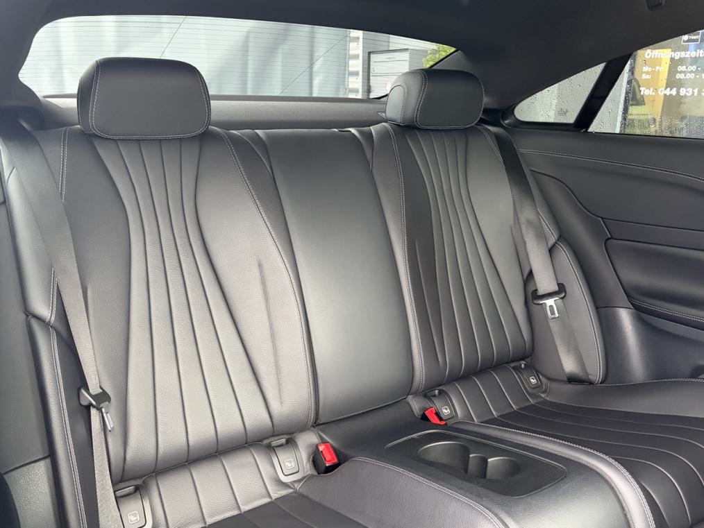 MERCEDES-BENZ E 200 Coupé AMG Line 9G-Tronic-image-11