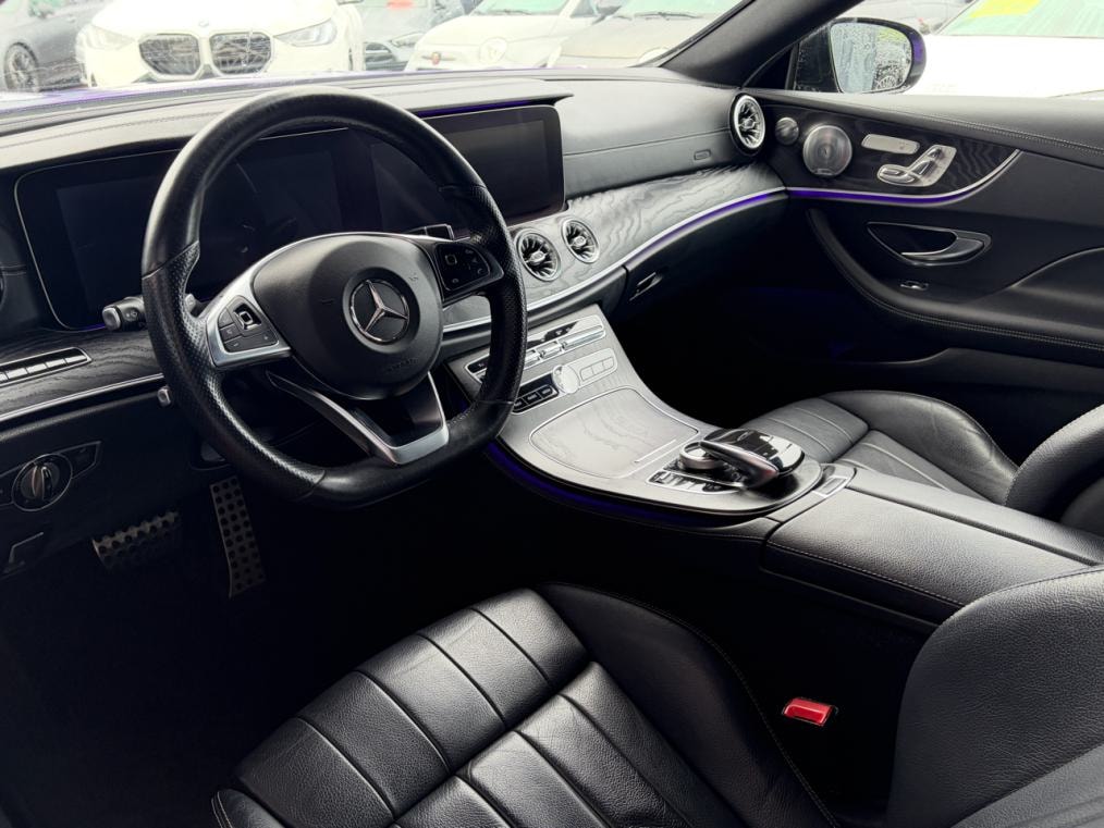 MERCEDES-BENZ E 200 Coupé AMG Line 9G-Tronic-image-3