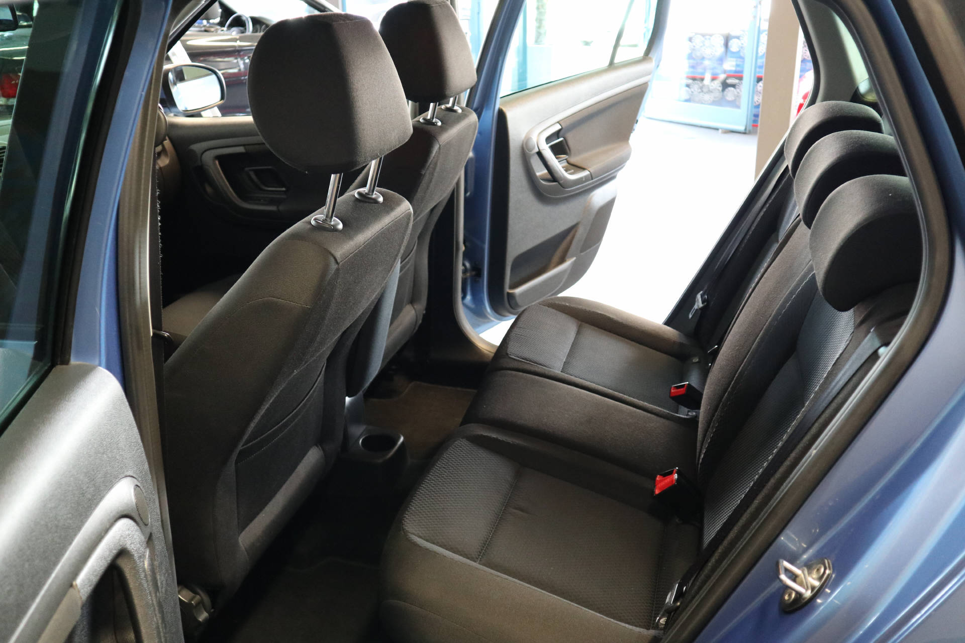 SKODA Fabia Combi 1.2 TSI Elegance DSG-image-10