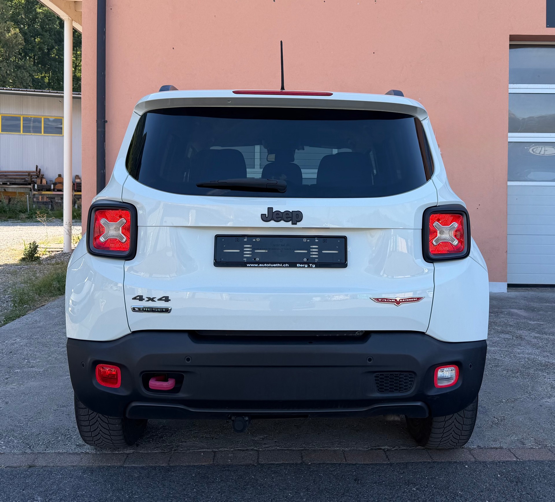 JEEP Renegade 2.0 CRD Trailhawk AWD + Low Range 9ATX-image-5