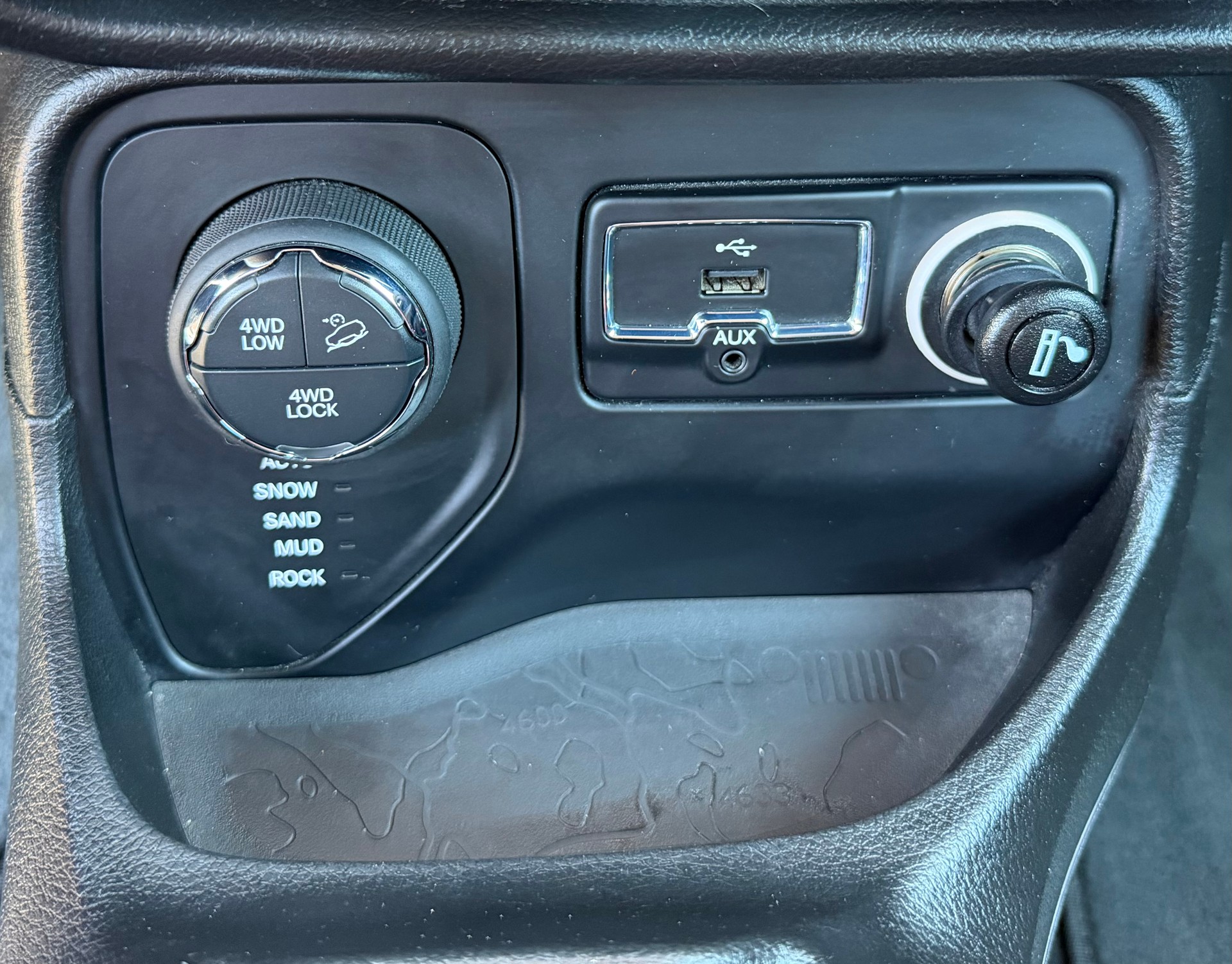 JEEP Renegade 2.0 CRD Trailhawk AWD + Low Range 9ATX-image-12