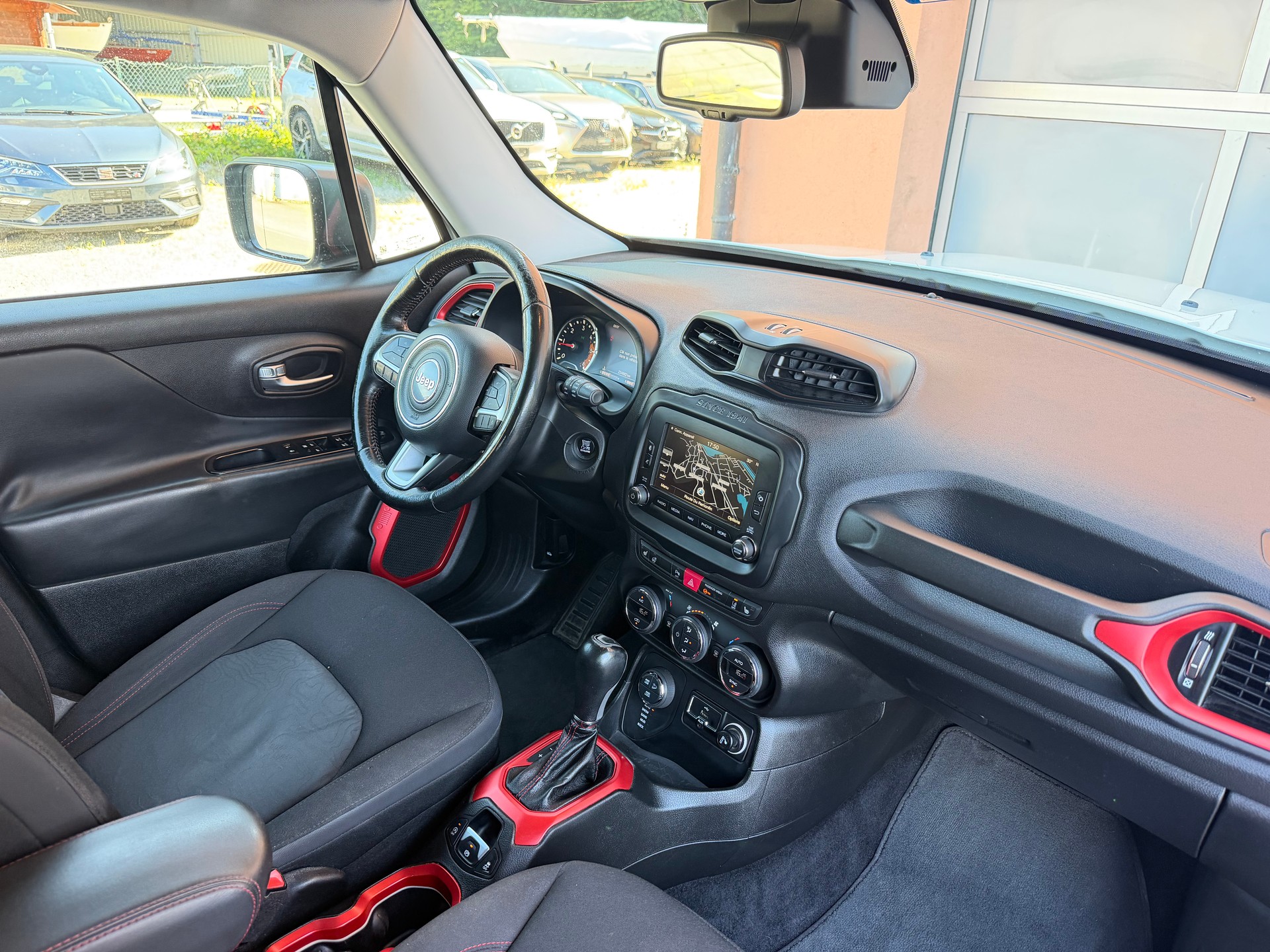 JEEP Renegade 2.0 CRD Trailhawk AWD + Low Range 9ATX-image-10