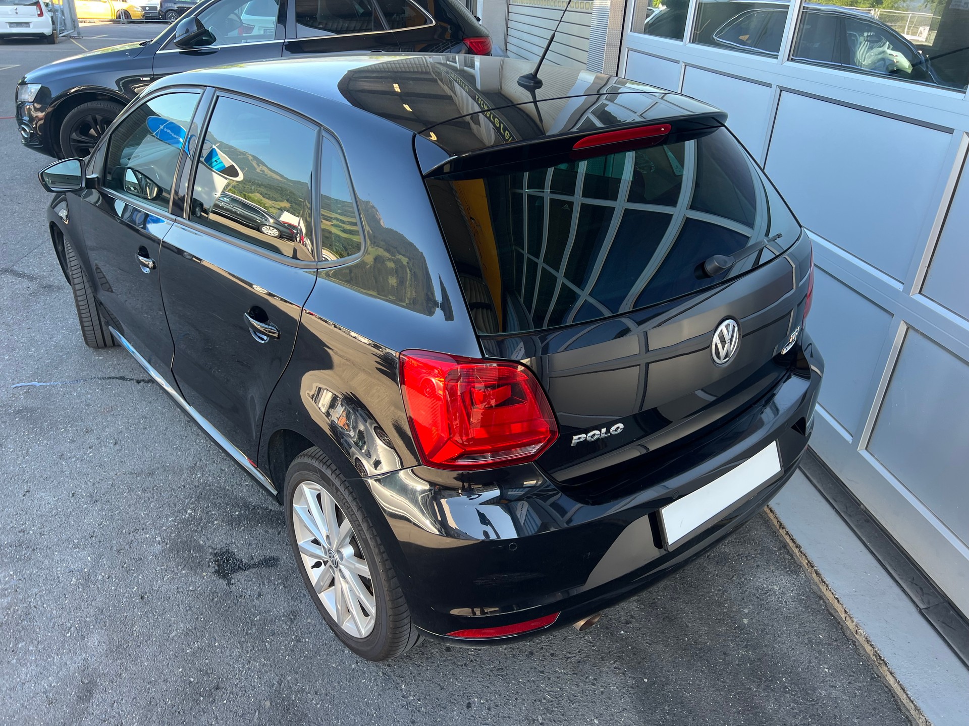 VW Polo 1.4 TDI BMT Comfortline *** Klima * Tempomat * Ab MFK 06.2025 **-image-4