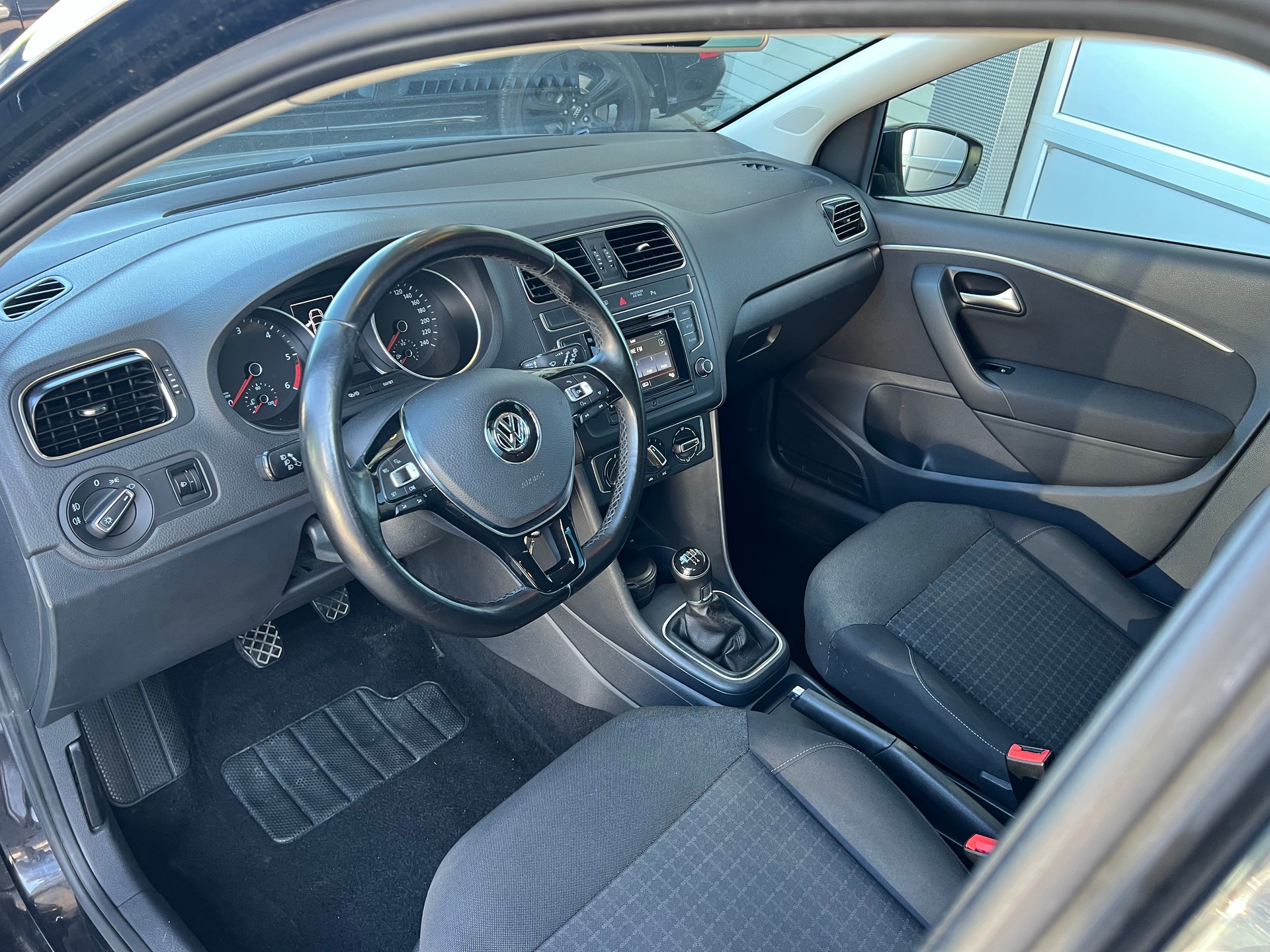 VW Polo 1.4 TDI BMT Comfortline *** Klima * Tempomat * Ab MFK 06.2025 **-image-11