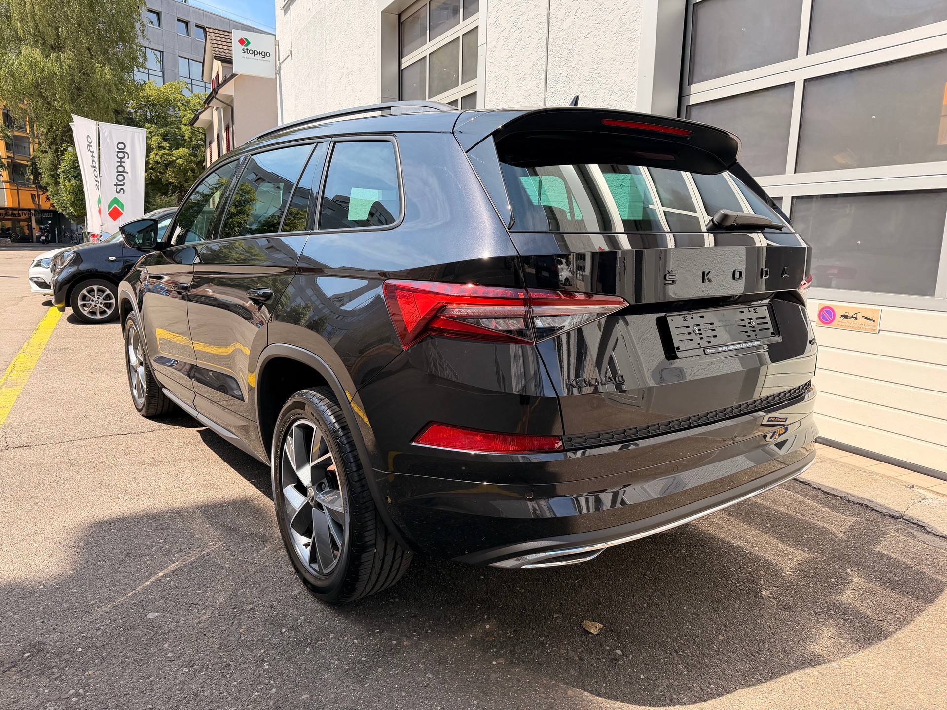 SKODA Kodiaq 2.0 TDI CR SportLine 4x4 DSG-image-4