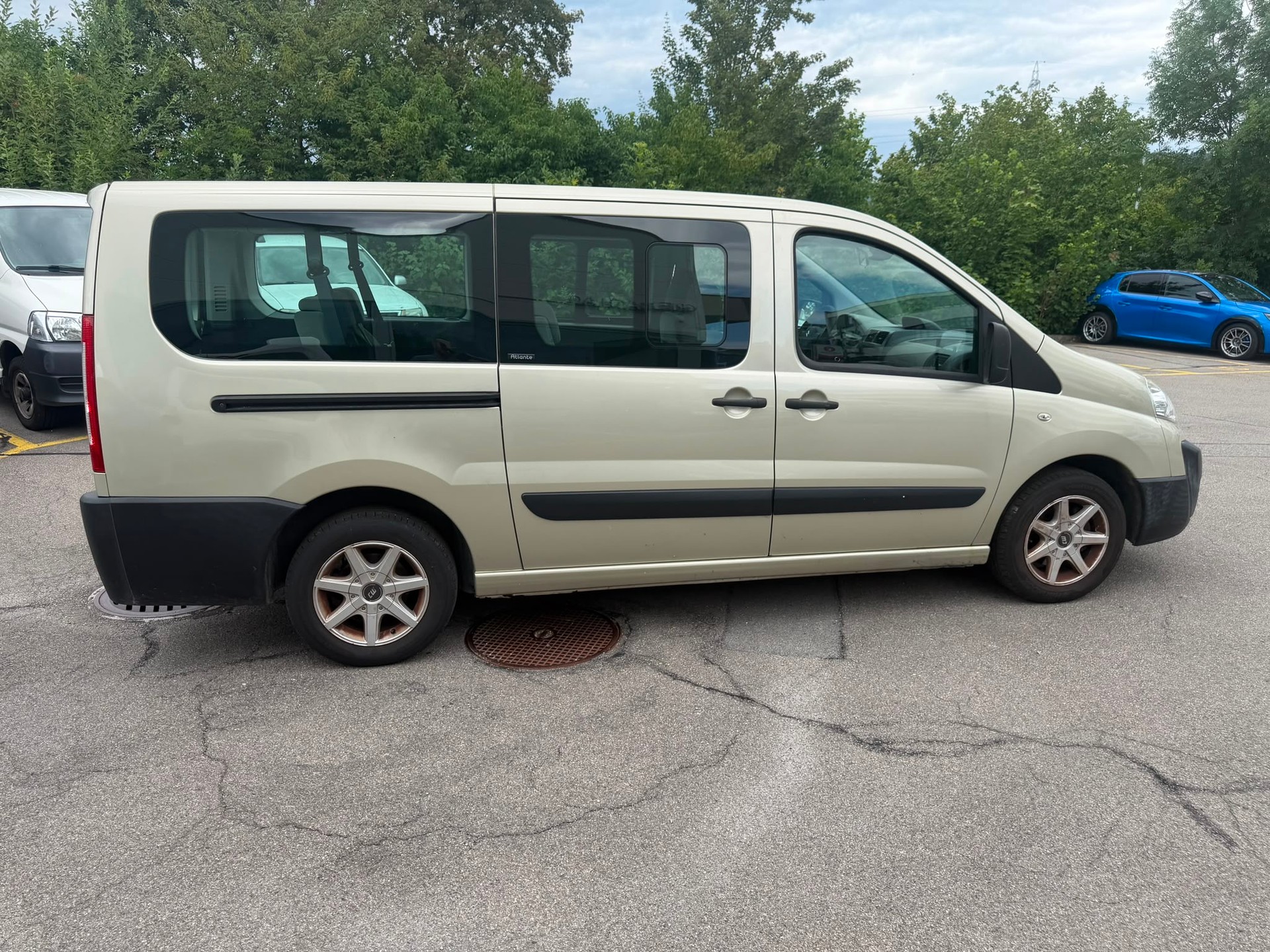 CITROEN Jumpy 2.0 HDi L2H1 Business-image-3