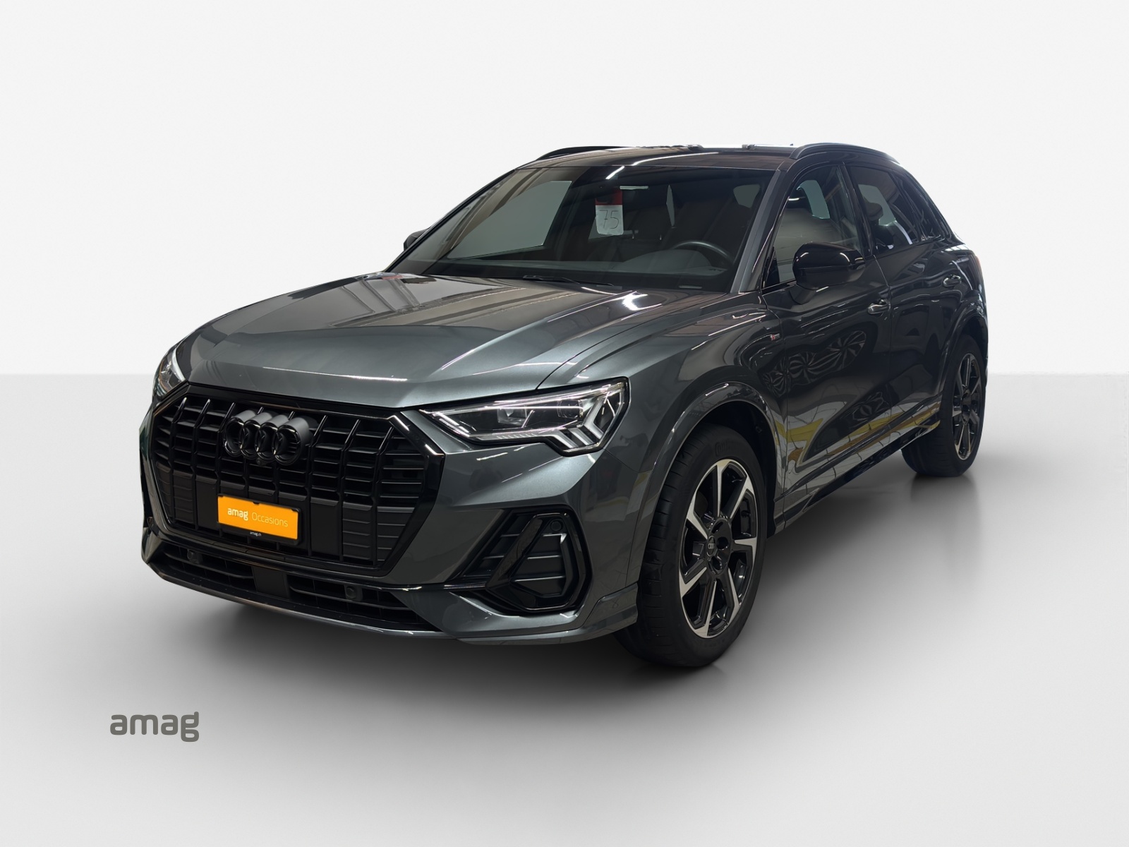 AUDI Q3 35 TFSI S line Attraction S-tronic-image-0