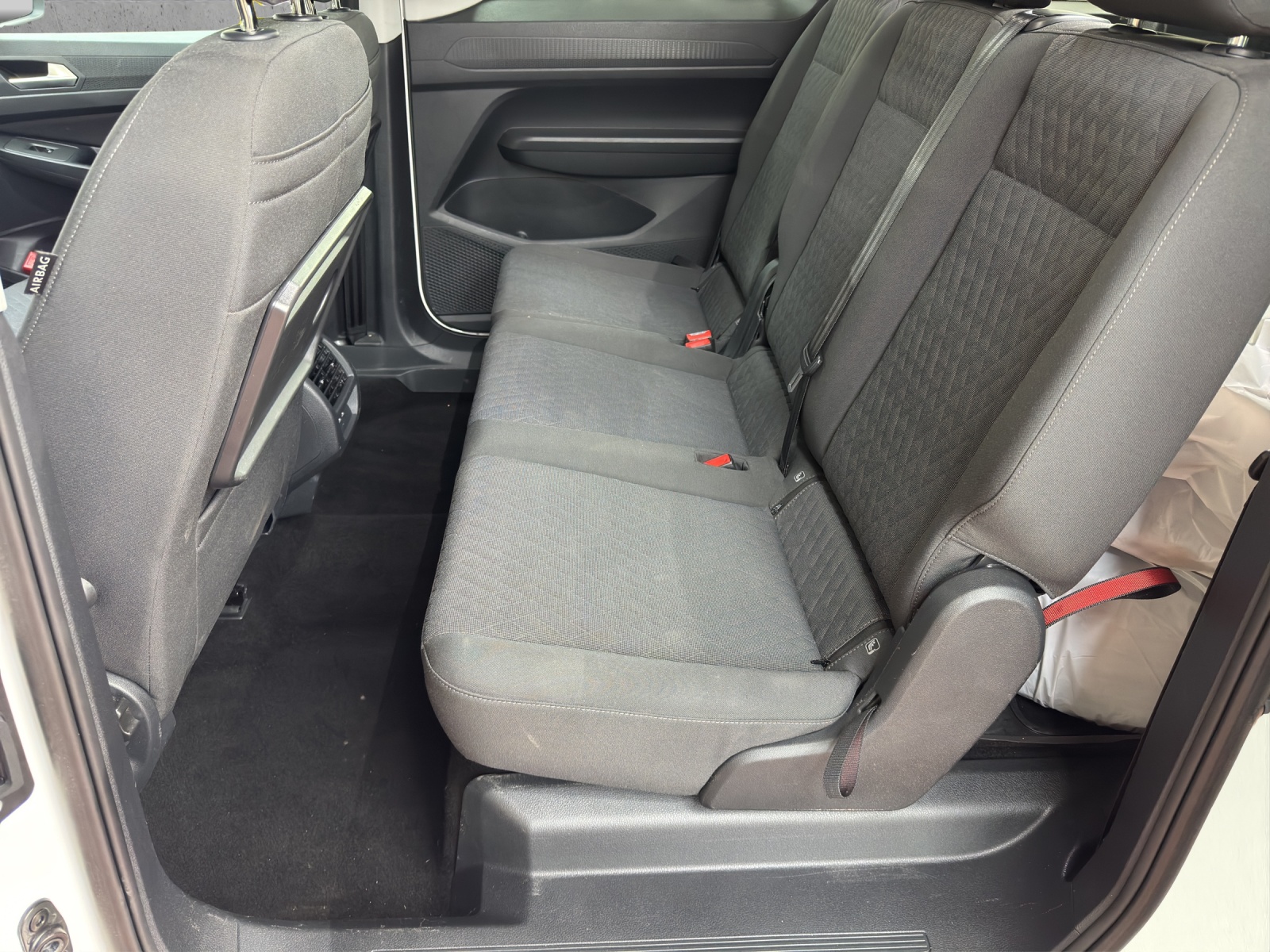 VW Caddy Maxi 2.0 TDI Life DSG-image-11
