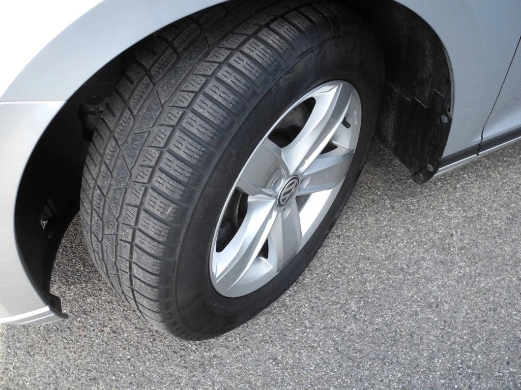 VW Passat 1.6 TDI BMT Trendline DSG ** Frisch ab MFK und Service **-image-9