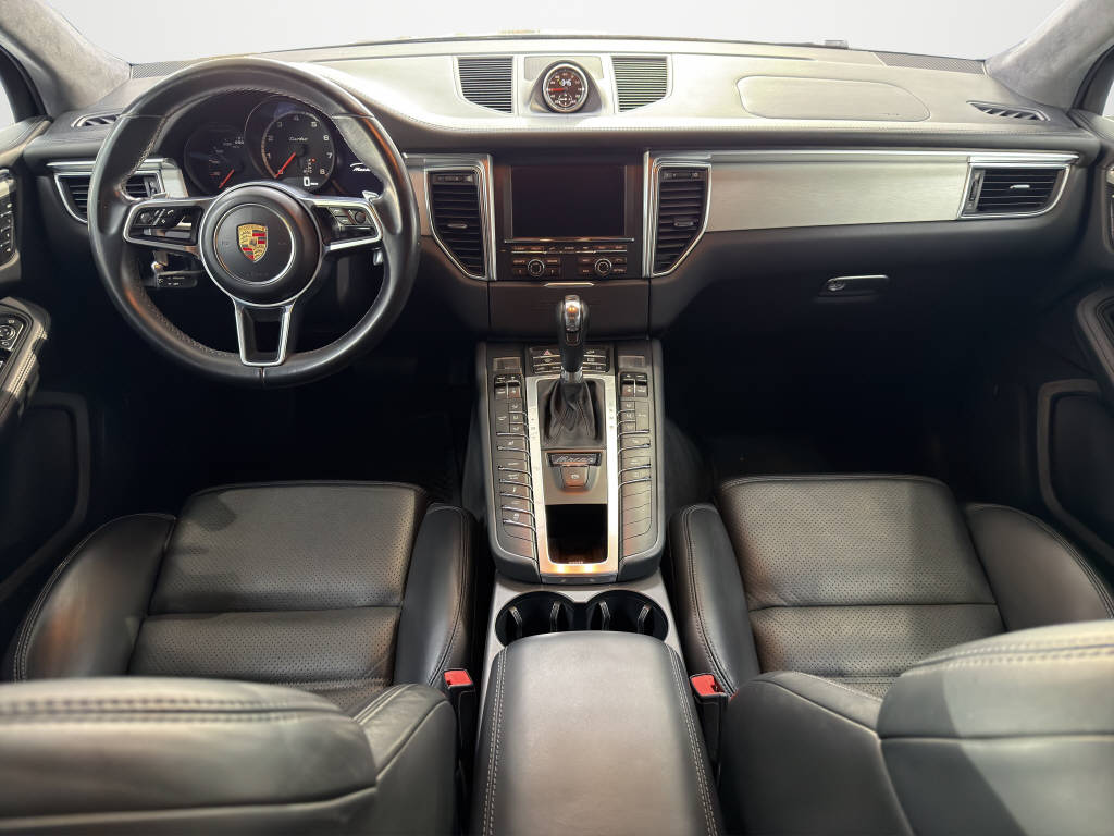 PORSCHE Macan 3.6 V6 Turbo-image-12