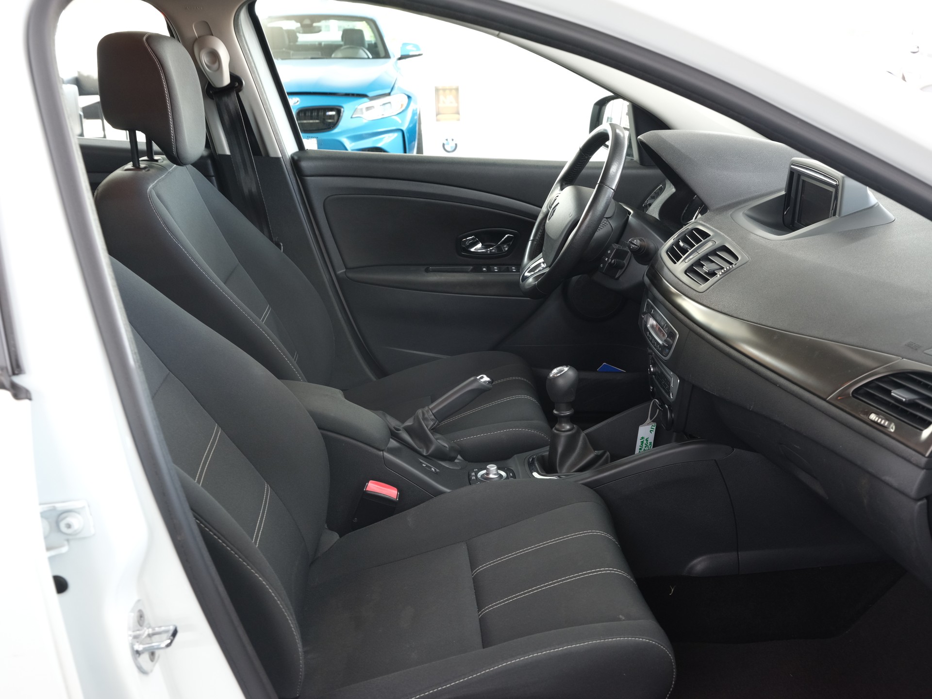 RENAULT Mégane Grandtour 1.5 dCi Bose *PDC Vorne & Hinten *Sitzheizung*-image-14