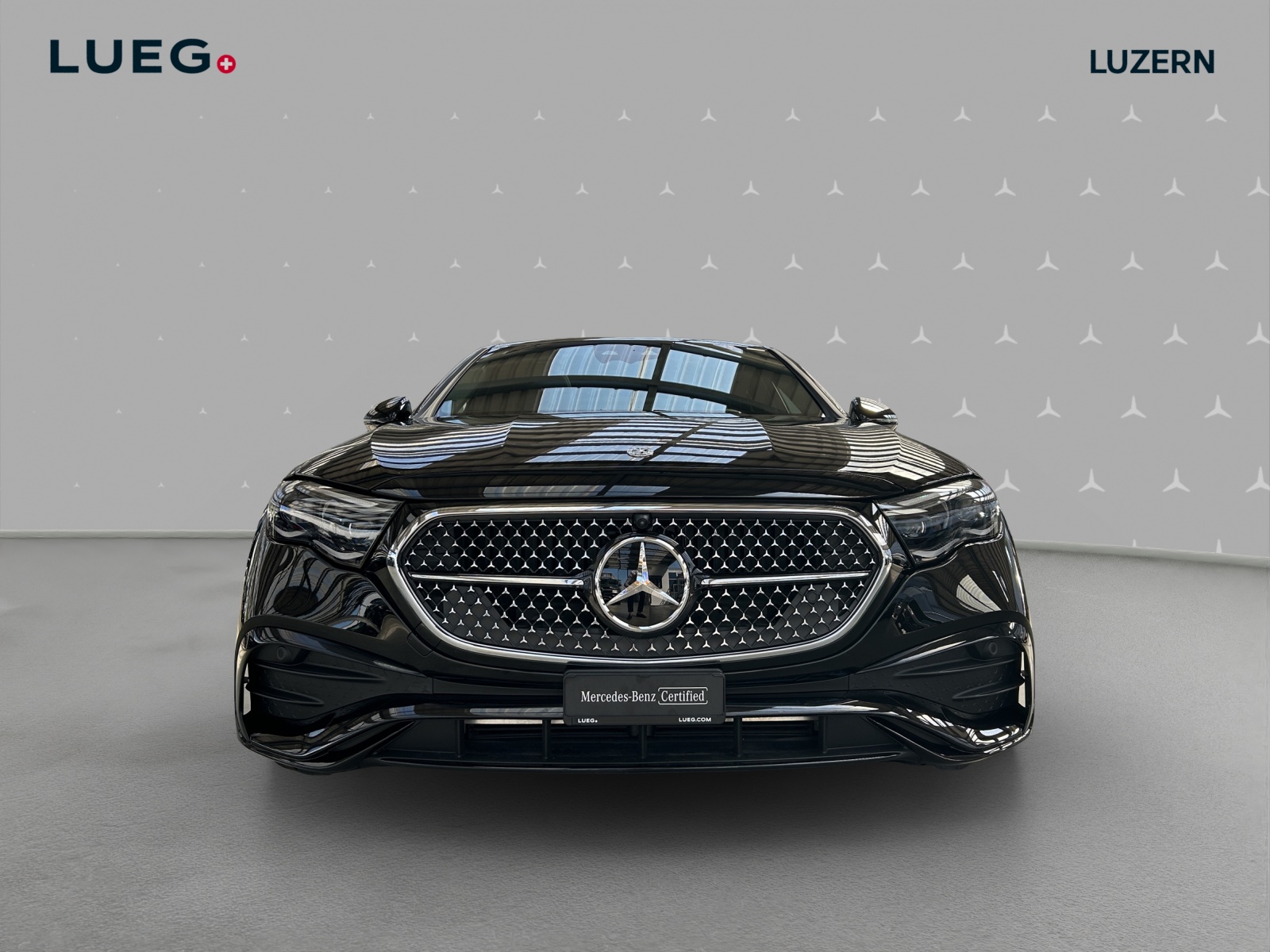 MERCEDES-BENZ E 220 d 4Matic 9G-Tronic-image-5