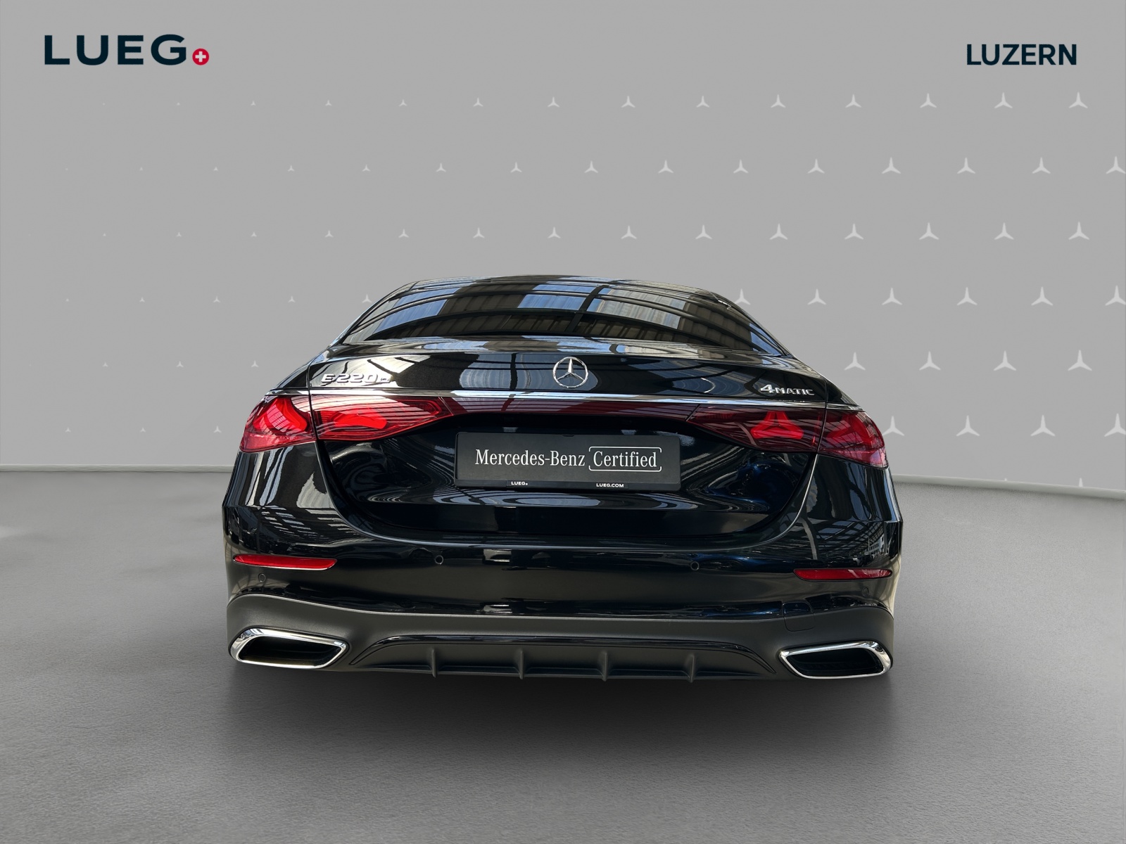 MERCEDES-BENZ E 220 d 4Matic 9G-Tronic-image-3
