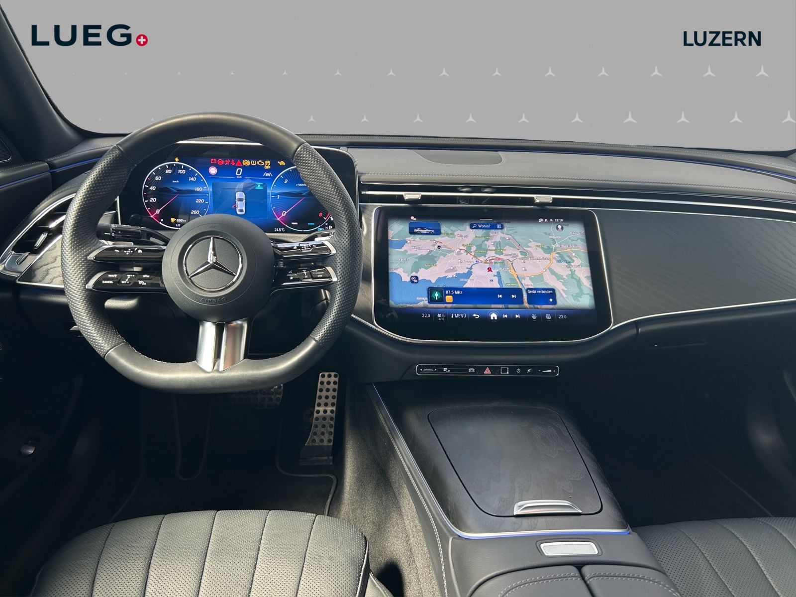 MERCEDES-BENZ E 220 d 4Matic 9G-Tronic-image-10
