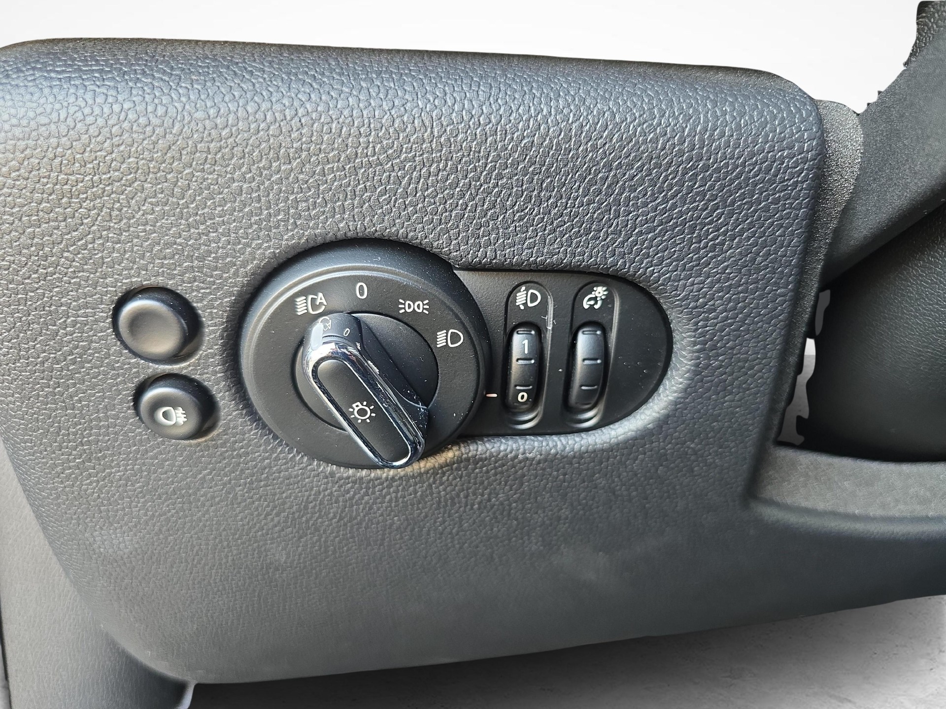 MINI F55 2.0i Cooper S SDKG-image-17