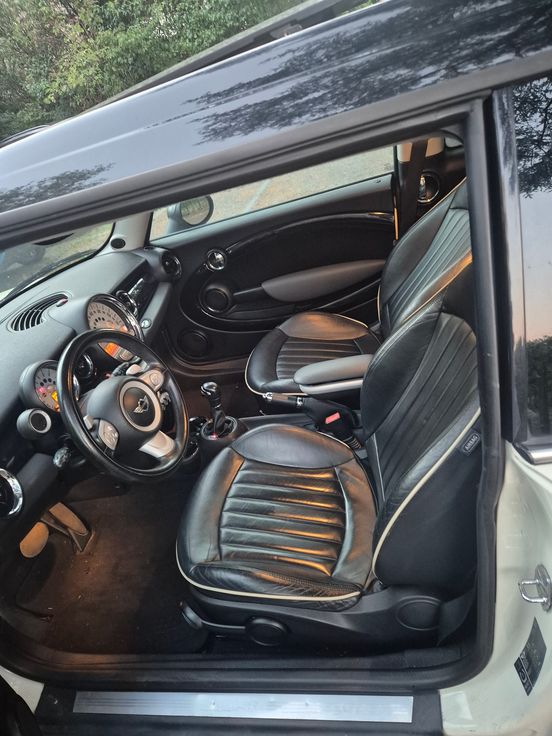 MINI Clubman Cooper Steptronic-image-6
