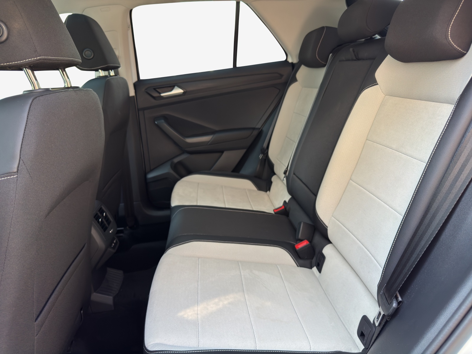 VW T-Roc 2.0 TDI SCR Style 4Motion DSG-image-11