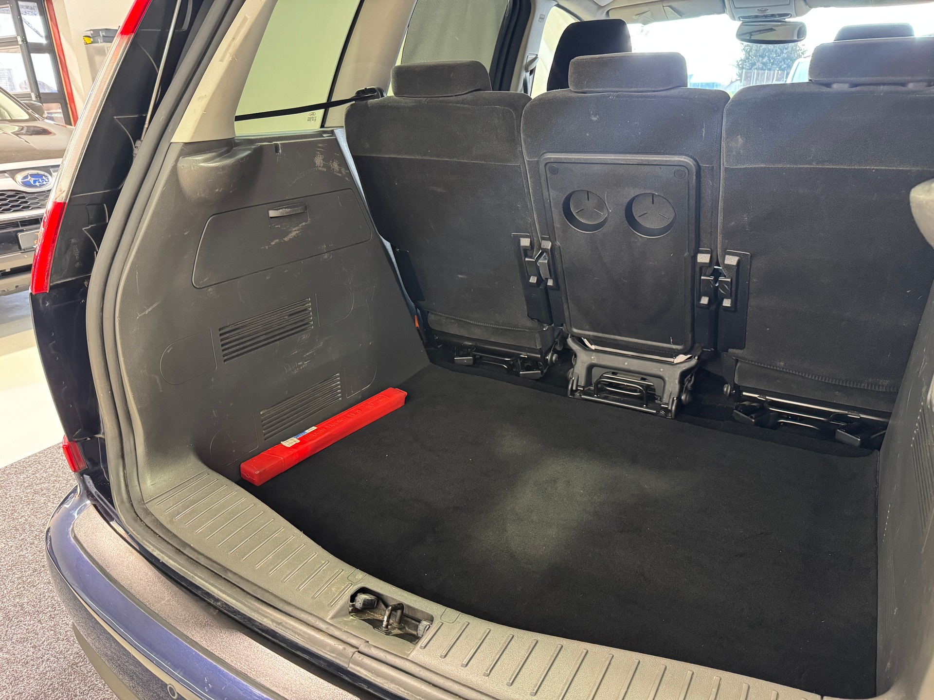 FORD Focus C-Max 2.0 Ghia-image-7